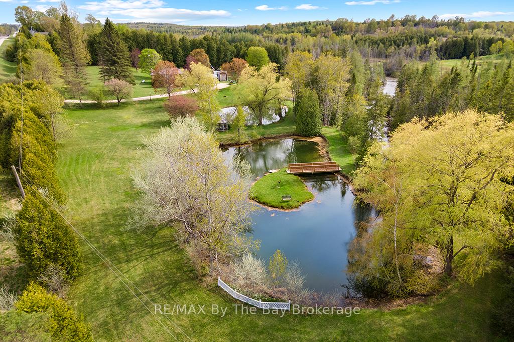 Photo 12 of 314936 6 Highway, West Grey — HOMEH