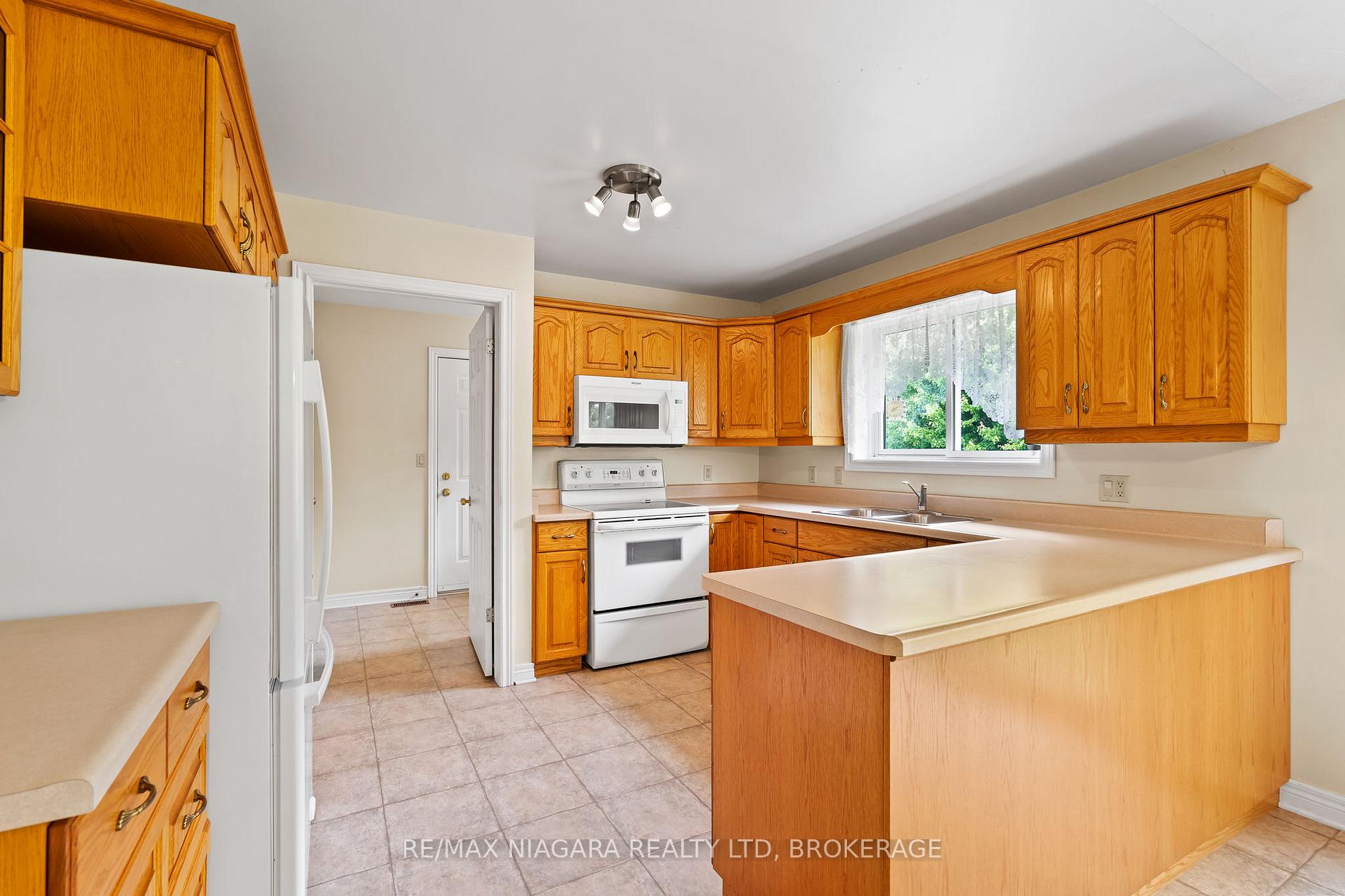 Photo 9 of 33648 Bell Road, Wainfleet, Marshville/Winger — HOMEH