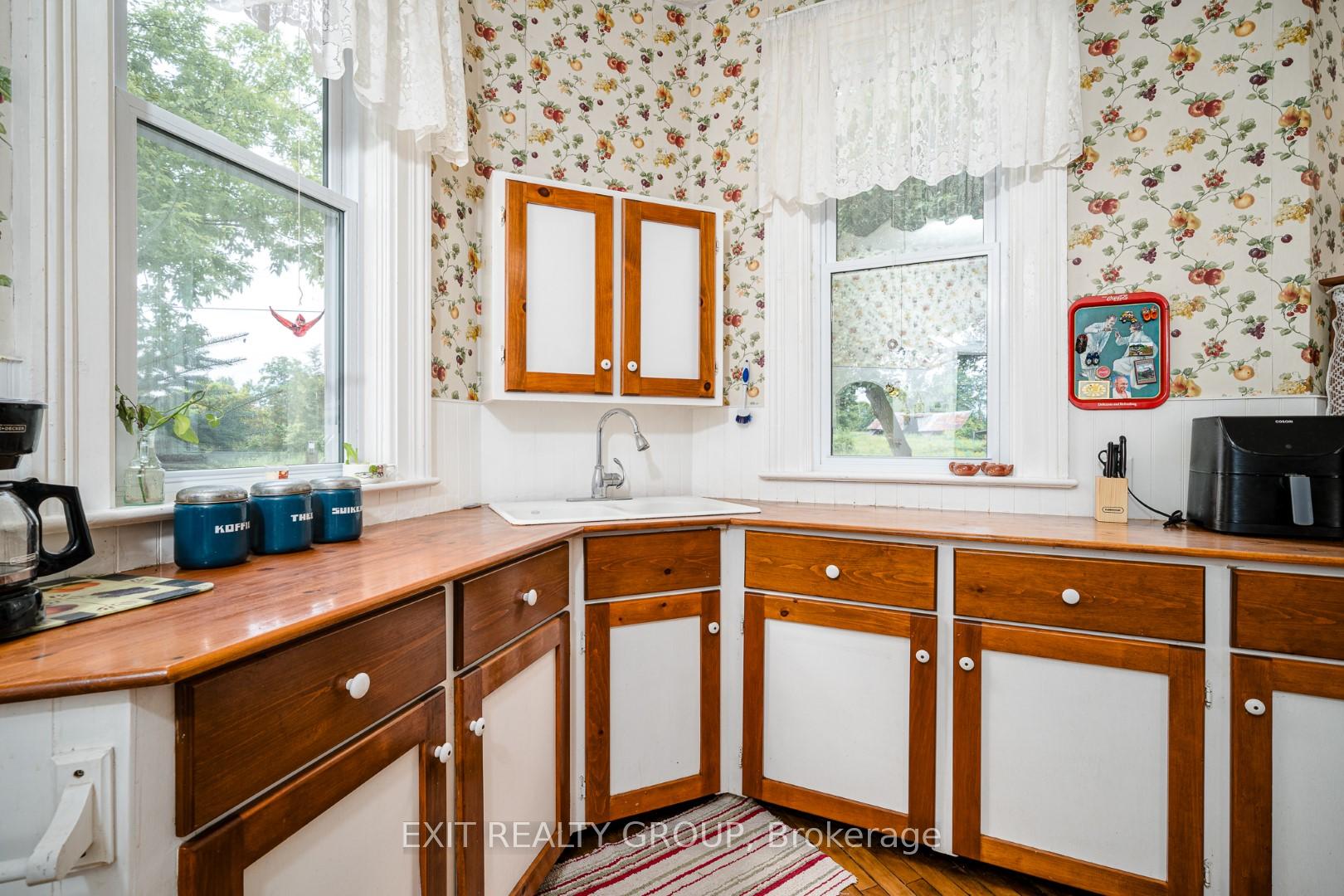 Photo 9 of 587 Marlbank Road, Tweed, Hungerford (Twp) — HOMEH