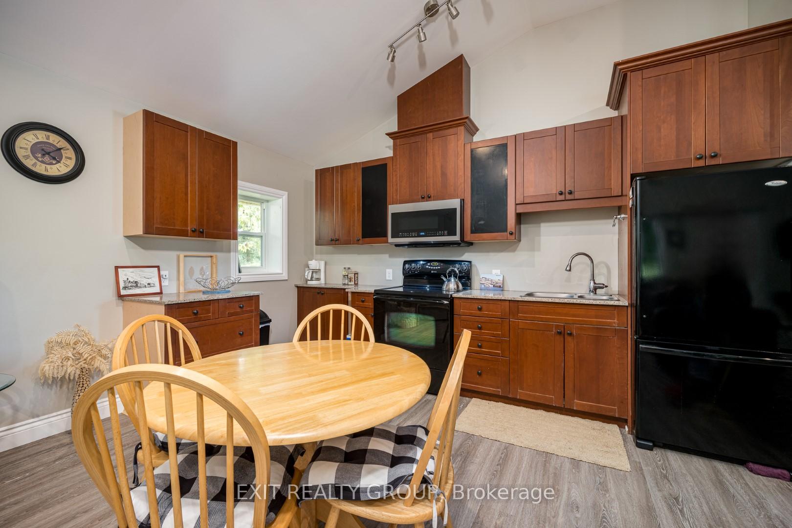 Photo 17 of 587 Marlbank Road, Tweed, Hungerford (Twp) — HOMEH
