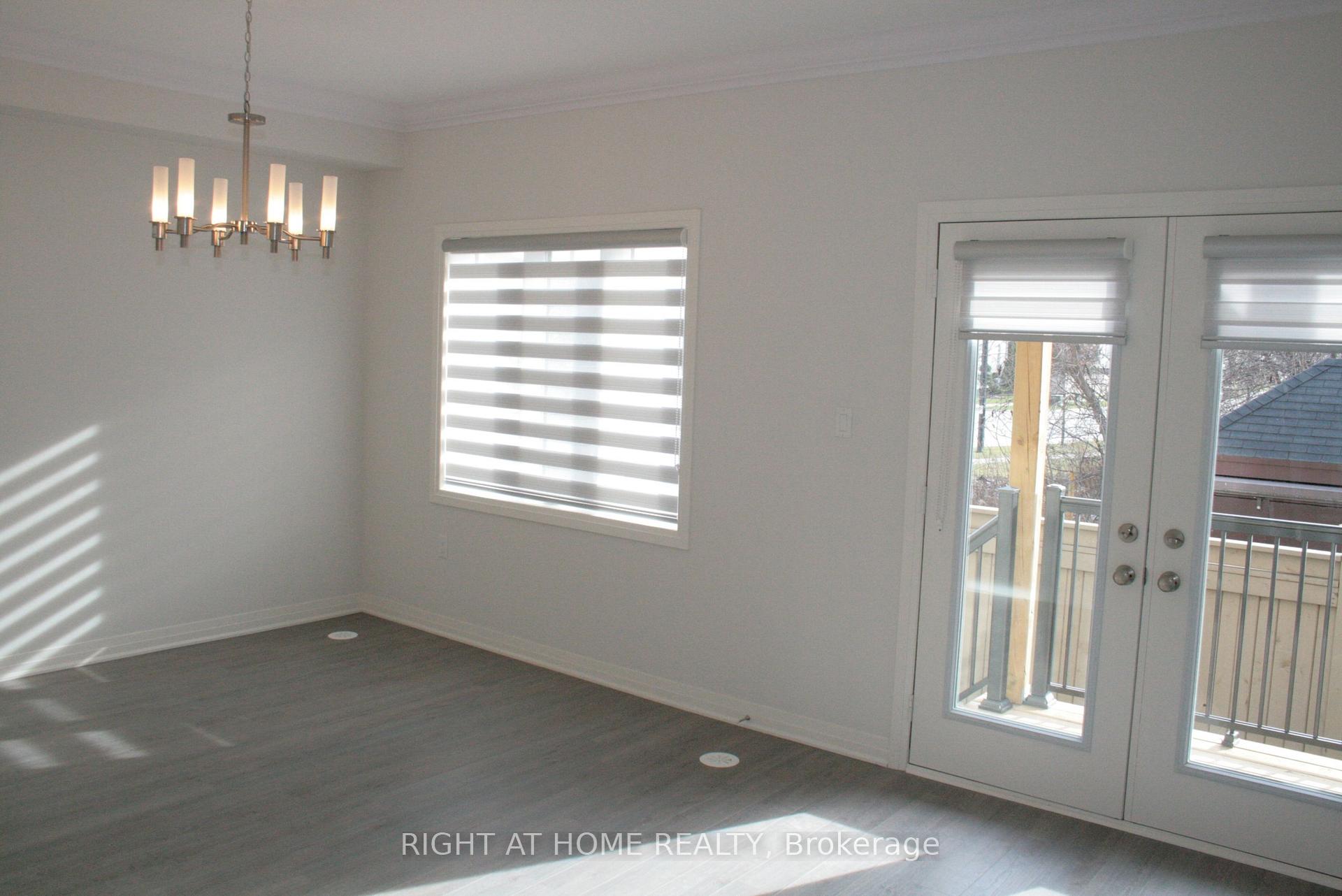 Photo 15 of 206 Arianna Crescent, Vaughan, Patterson — HOMEH