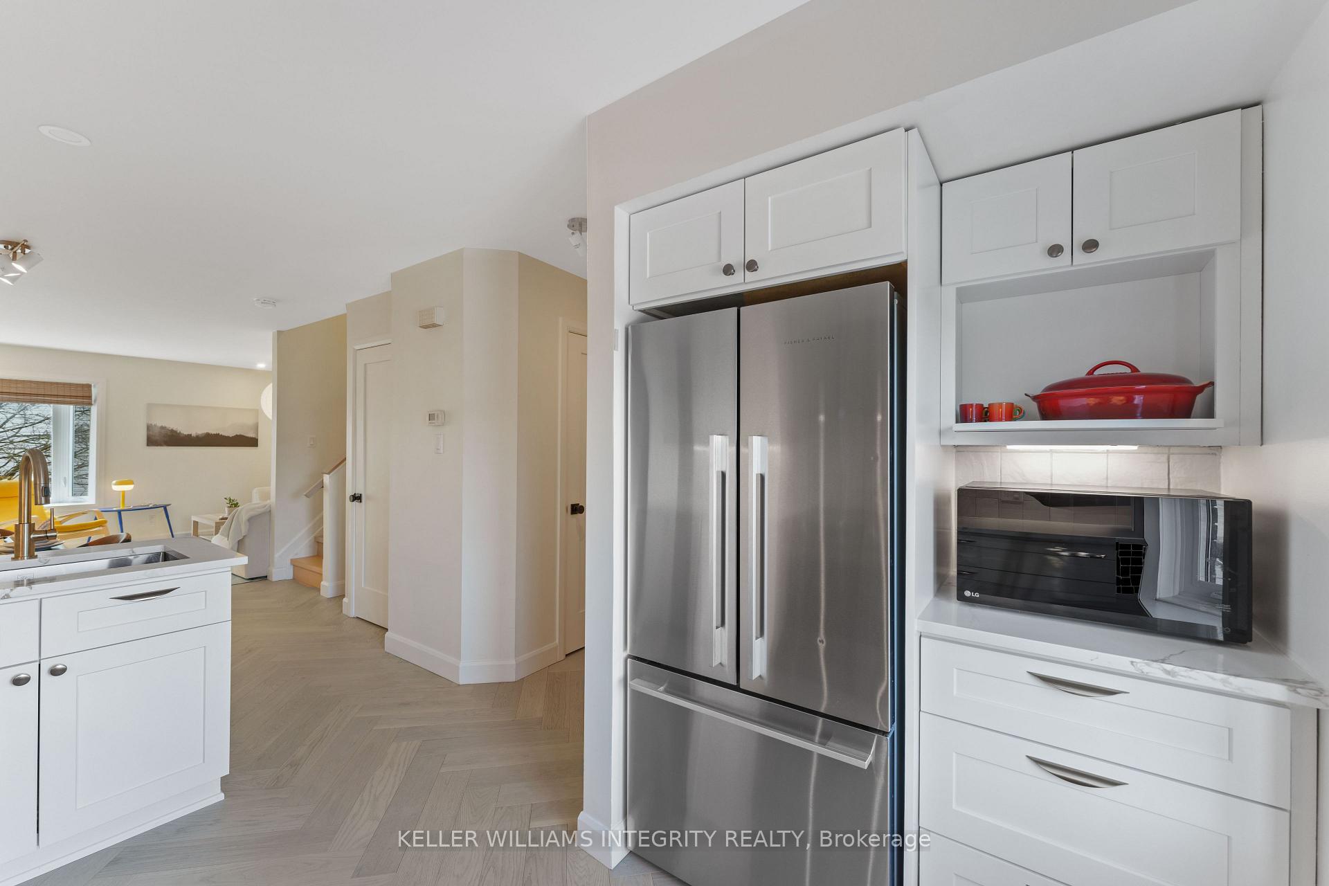 Photo 9 of 28 Hintonburg Place, Ottawa, Hintonburg — HOMEH