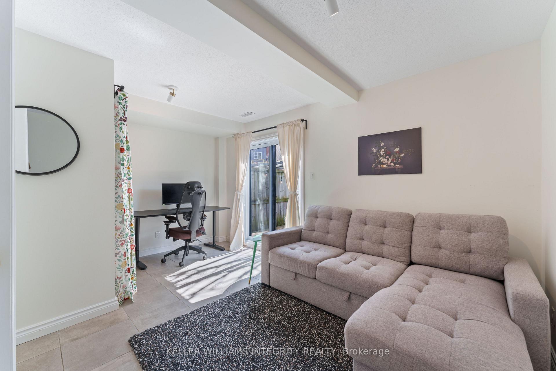 Photo 17 of 28 Hintonburg Place, Ottawa, Hintonburg — HOMEH