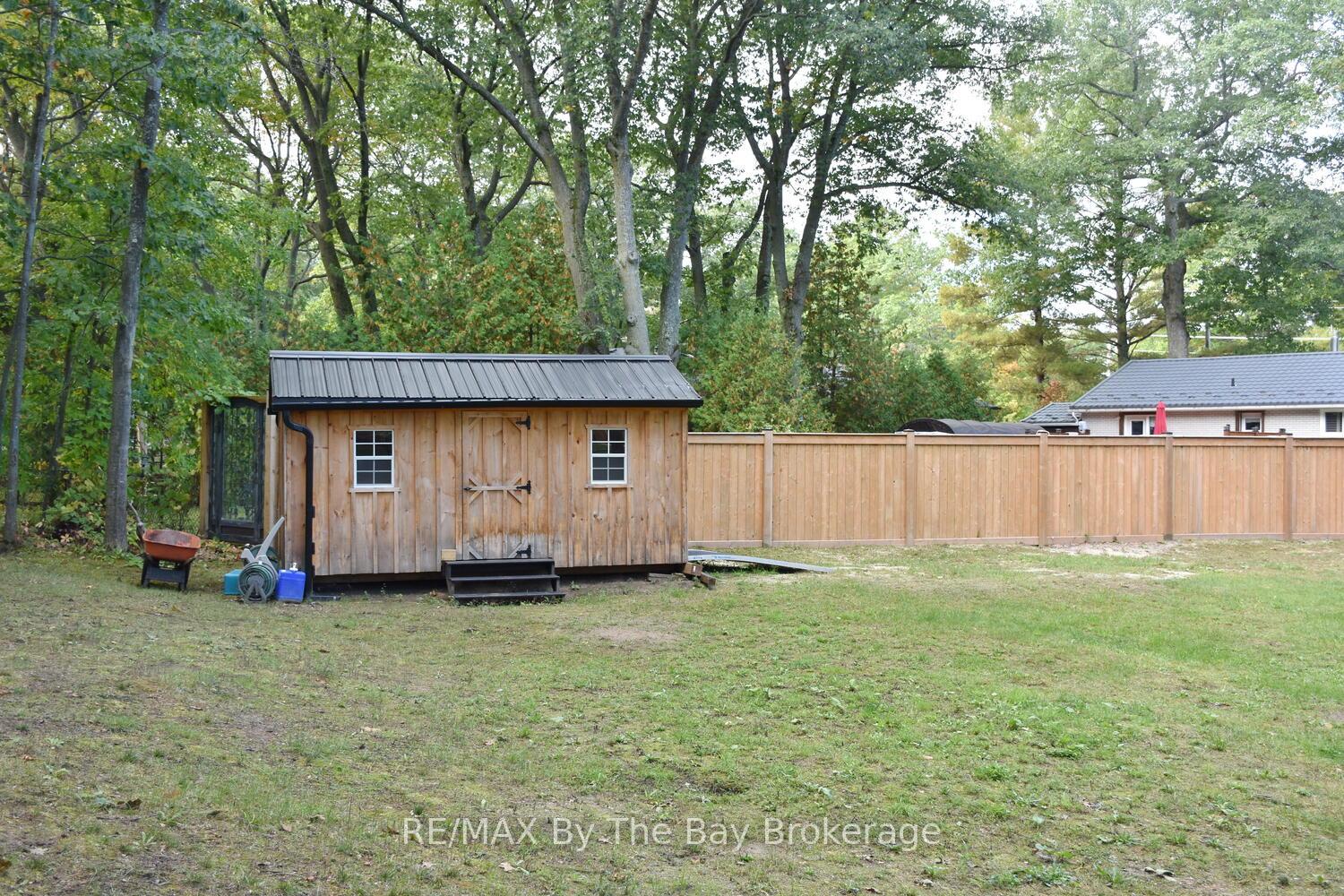 Photo 46 of 185 Oxbow Park Drive, Wasaga Beach — HOMEH