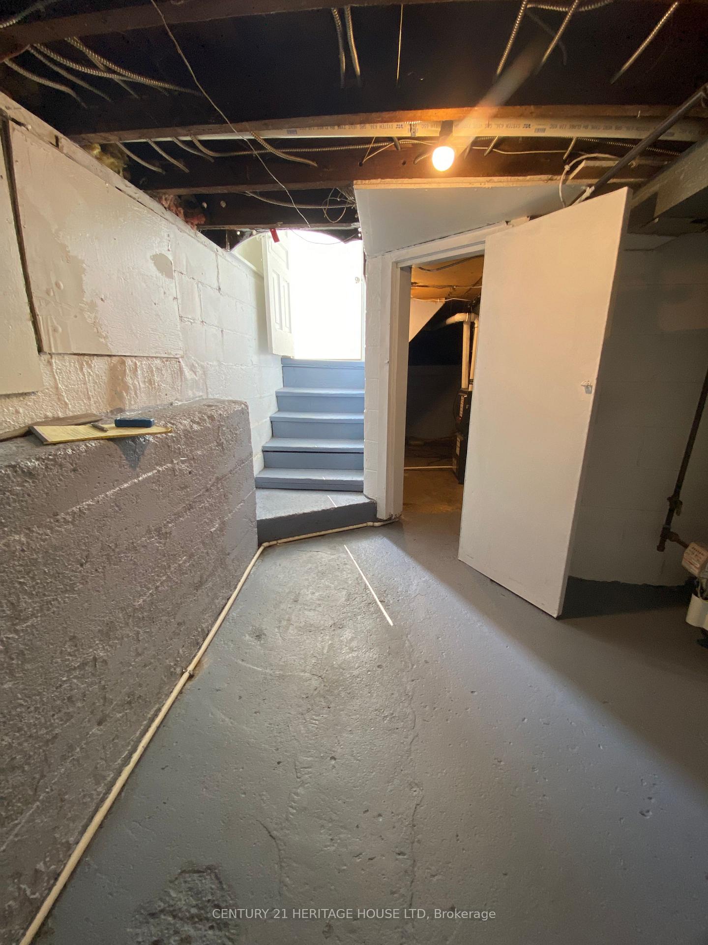 Photo 10 of 151 Elm Street, West Elgin, West Lorne — HOMEH