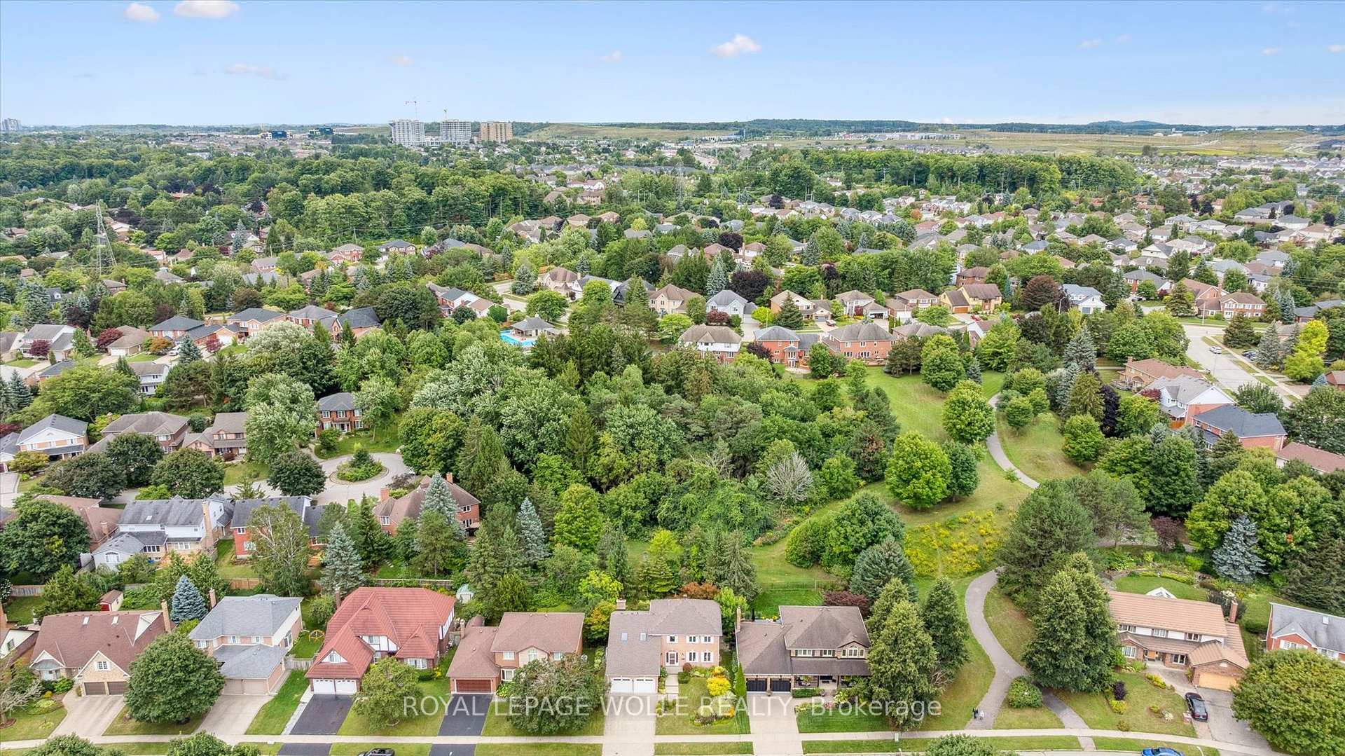 Photo 1 of 323 Amberwood Drive, Waterloo — HOMEH