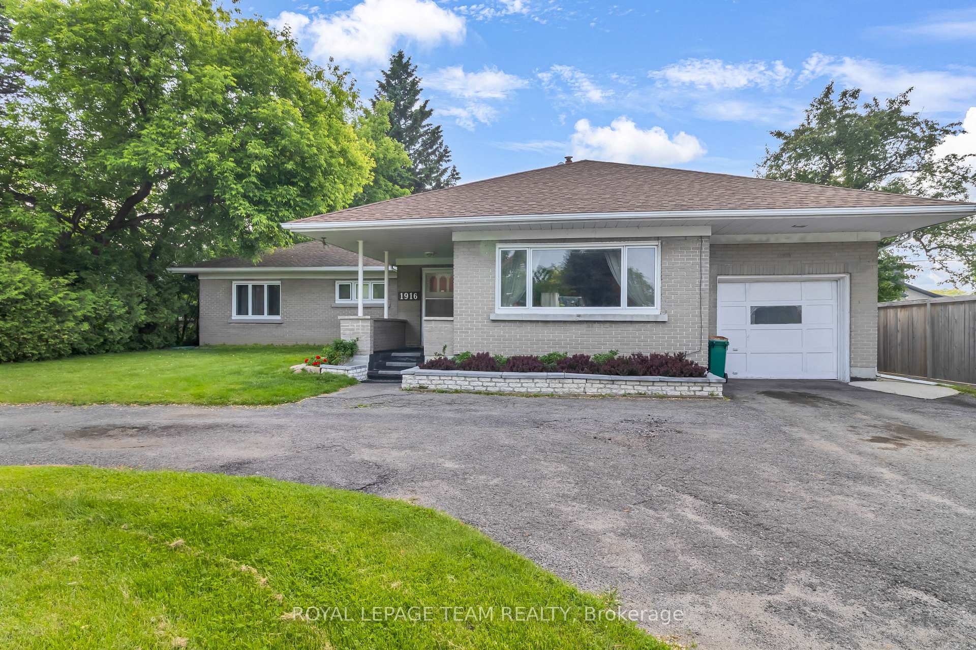 Photo 1 of 1916 Alta Vista Drive, Ottawa, Faircrest Heights — HOMEH