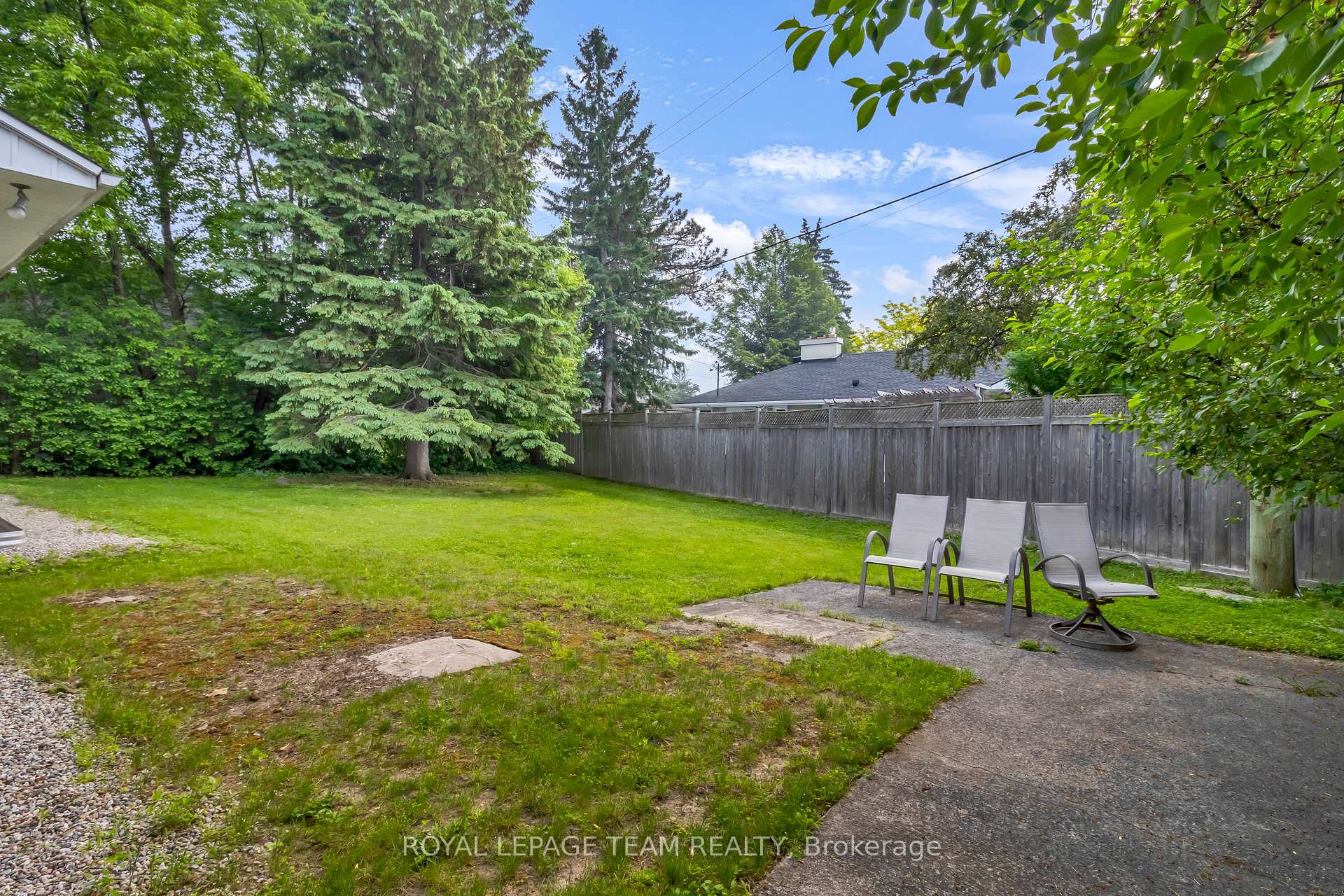 Photo 29 of 1916 Alta Vista Drive, Ottawa, Faircrest Heights — HOMEH