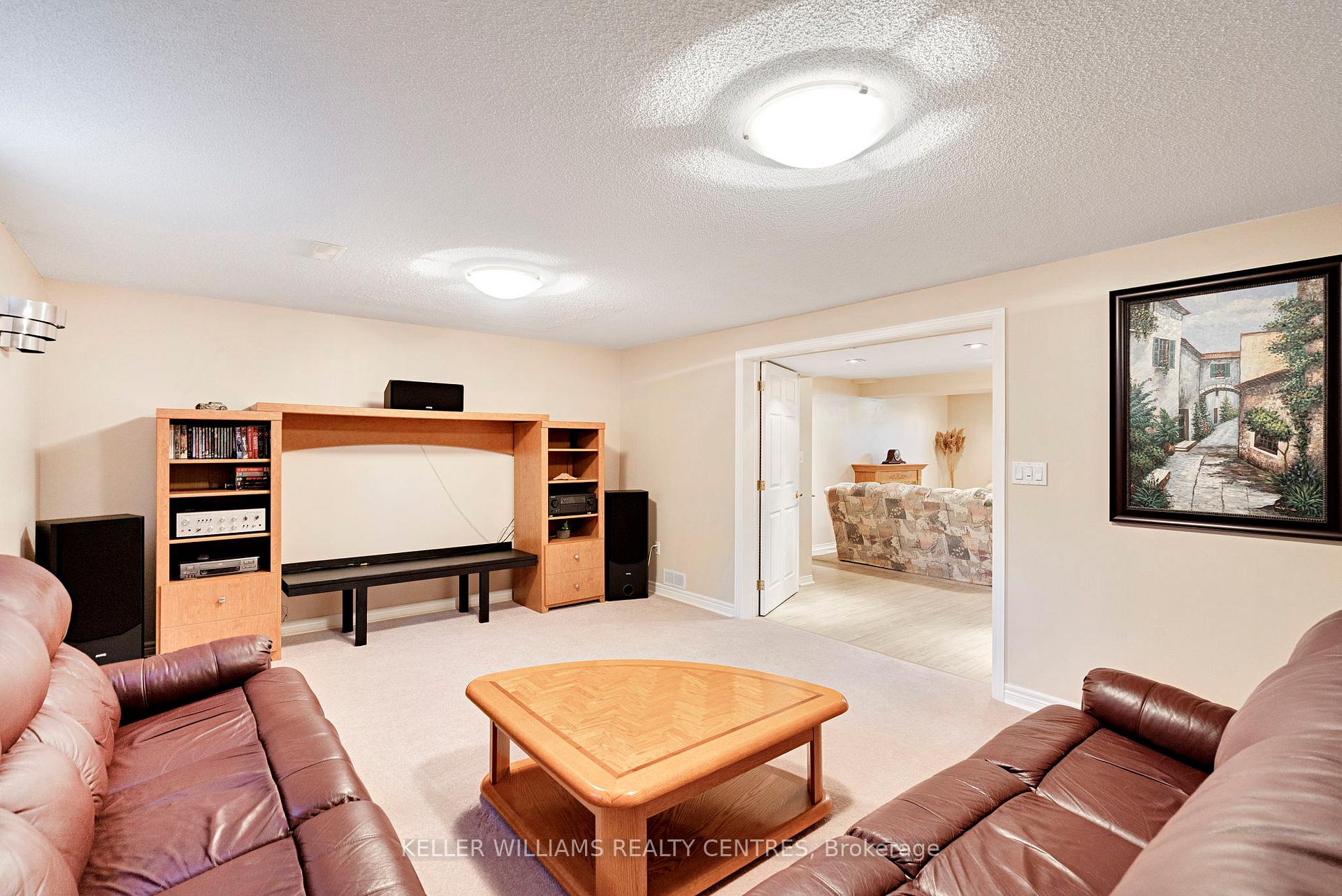 Photo 43 of 11 Birchmount Circle, Wasaga Beach — HOMEH
