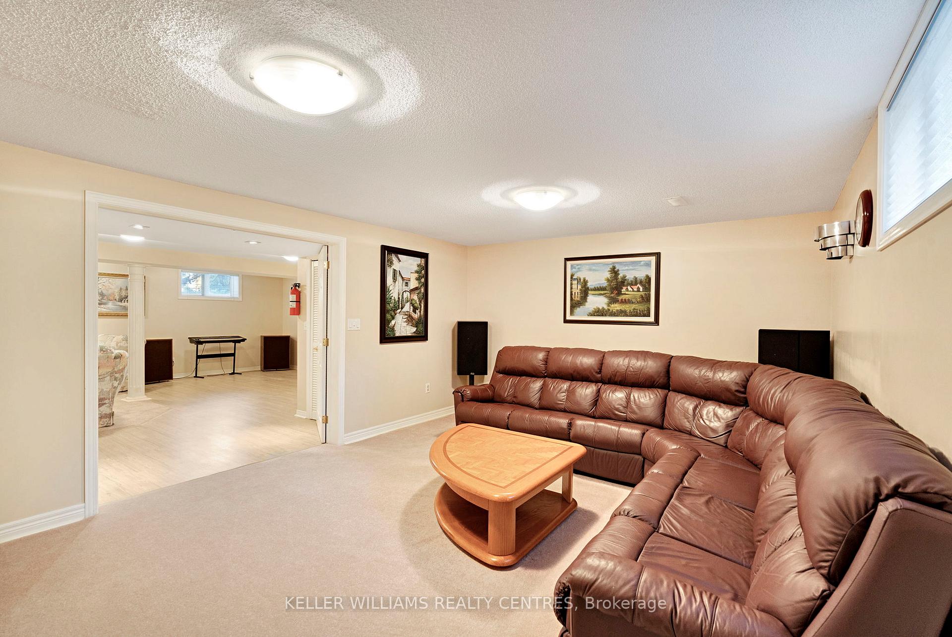 Photo 44 of 11 Birchmount Circle, Wasaga Beach — HOMEH