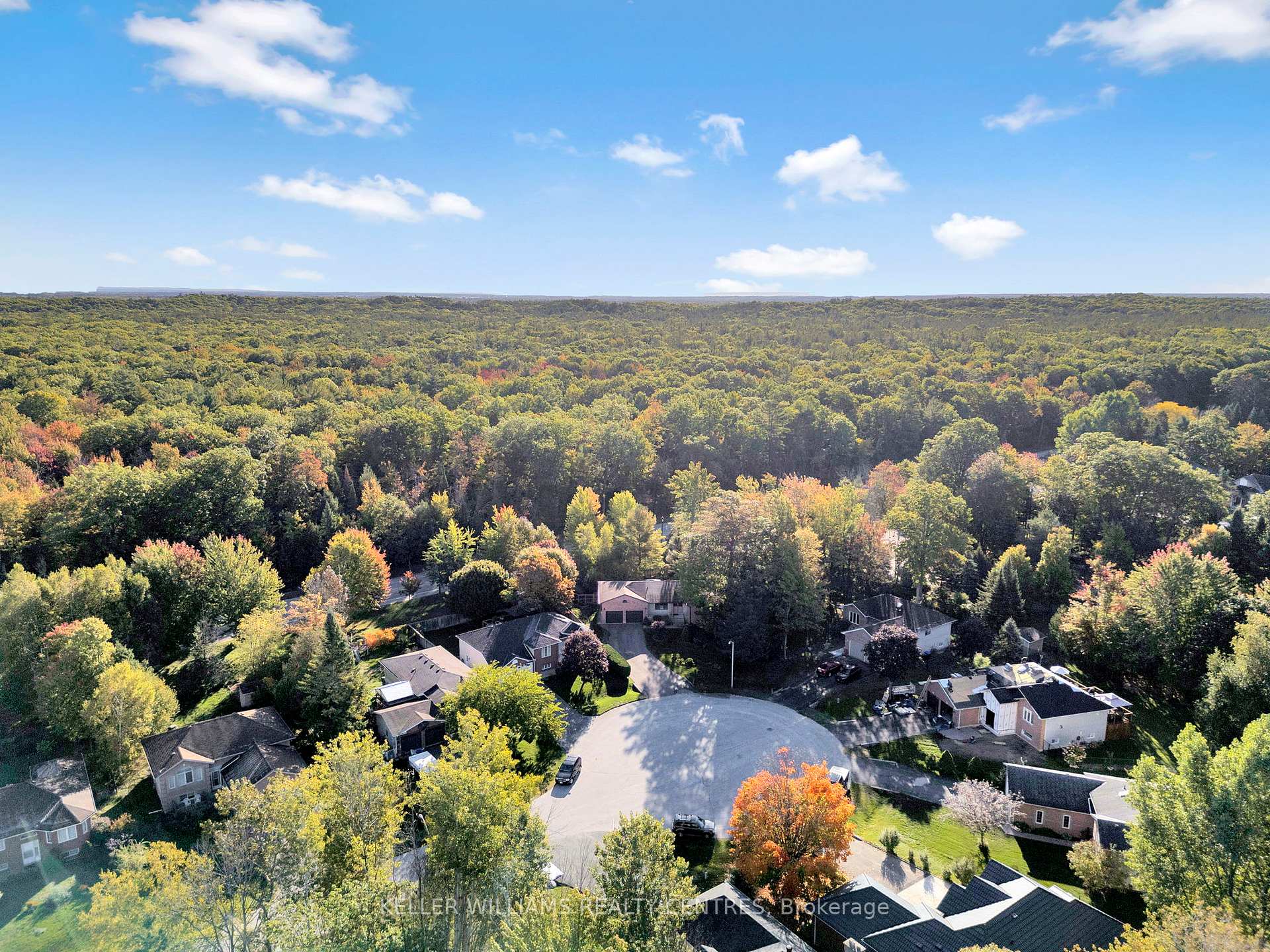 Photo 46 of 11 Birchmount Circle, Wasaga Beach — HOMEH