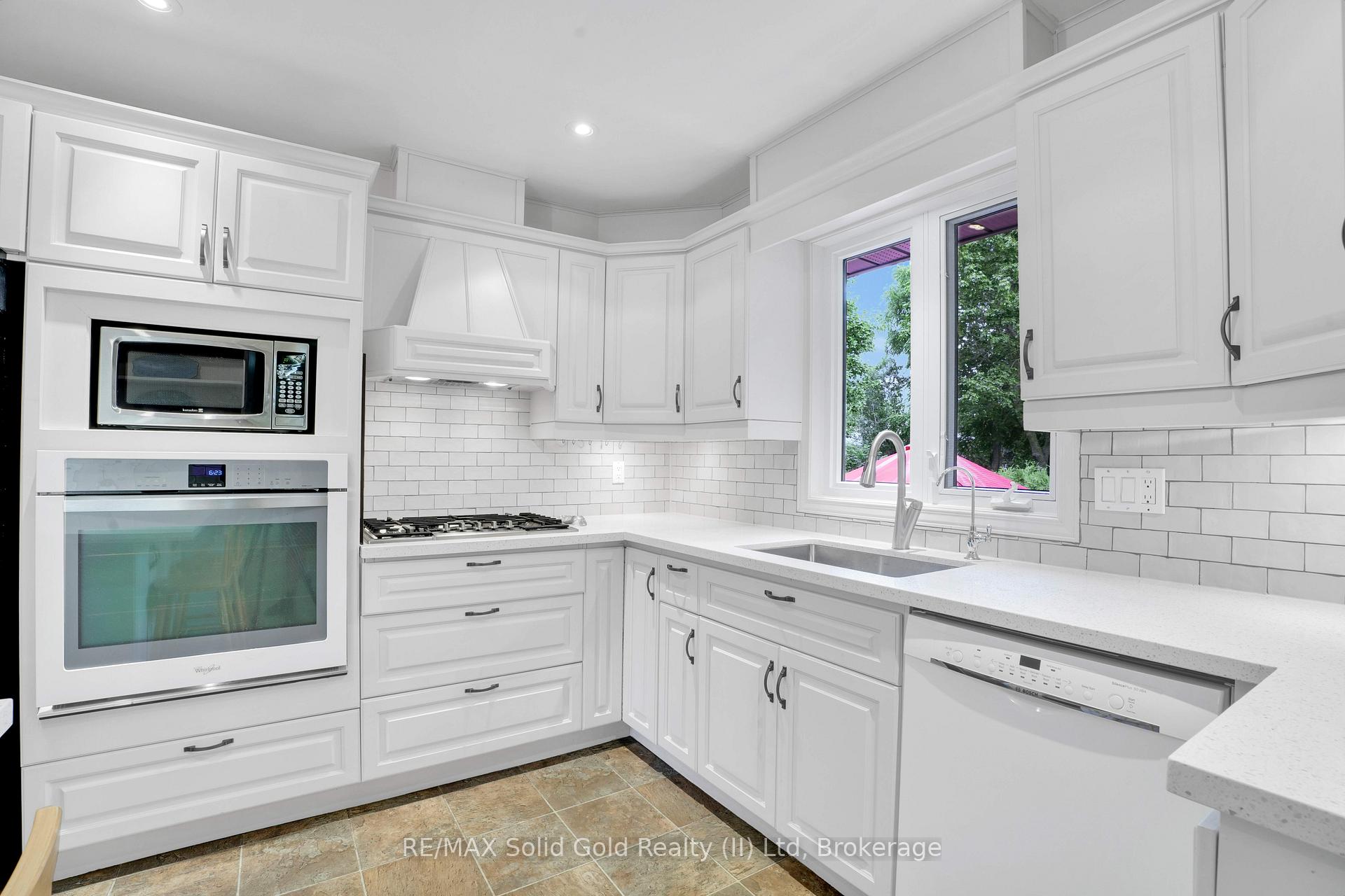 Photo 12 of 310 Daleside Place, Waterloo — HOMEH