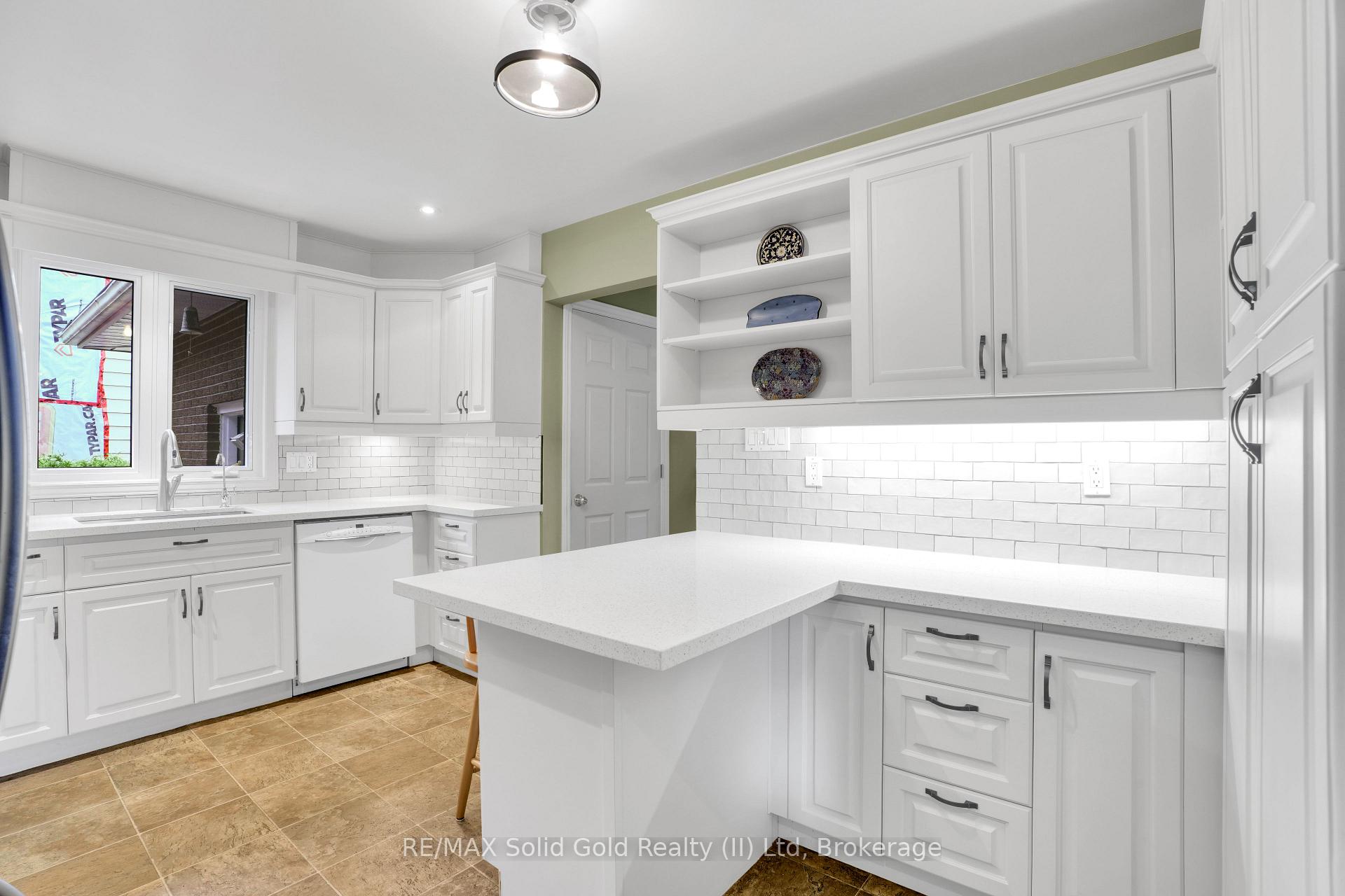 Photo 15 of 310 Daleside Place, Waterloo — HOMEH