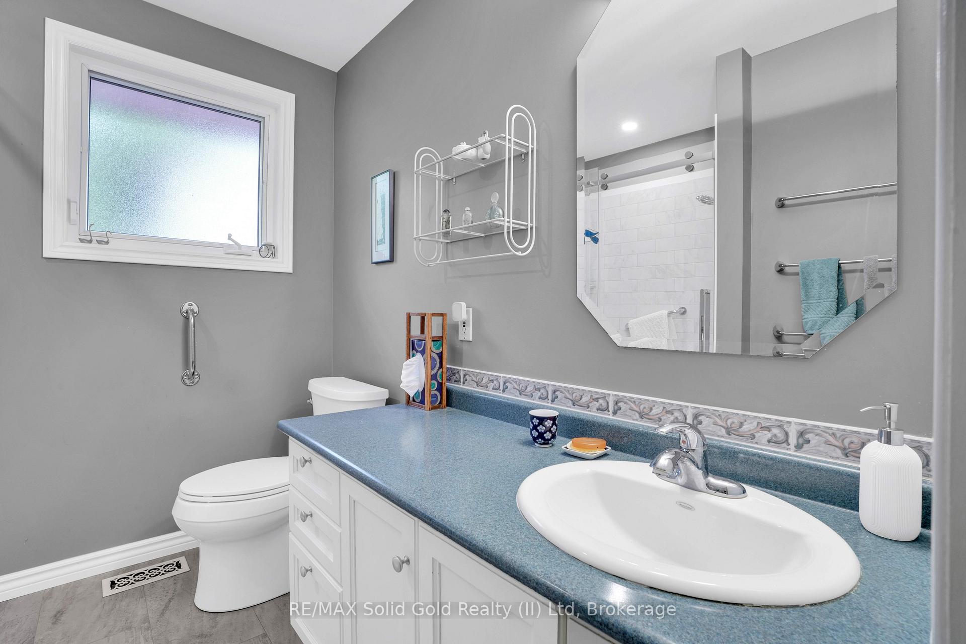 Photo 25 of 310 Daleside Place, Waterloo — HOMEH