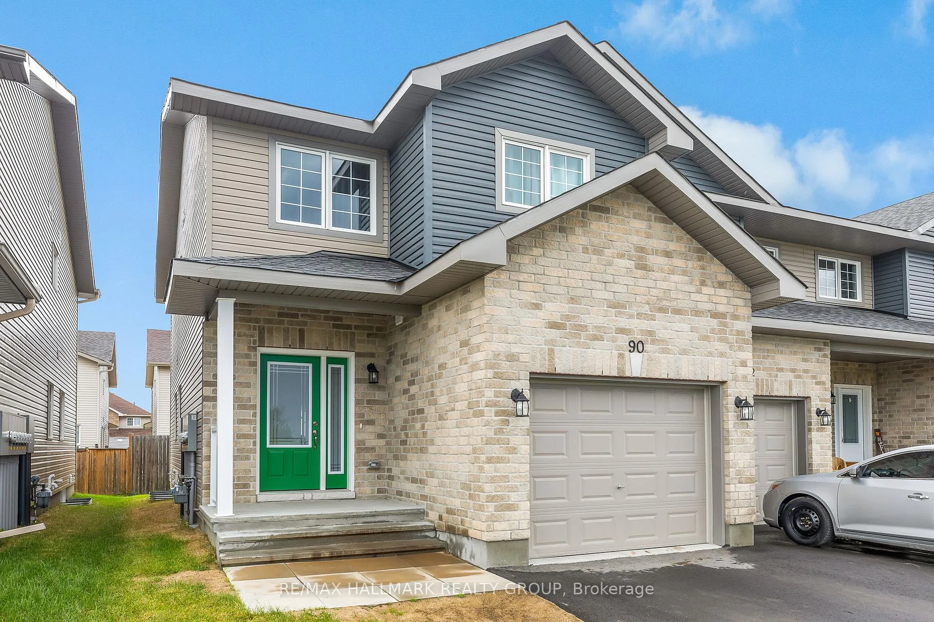 Photo 1 of 90 Vimy Ridge Crescent, Arnprior — HOMEH