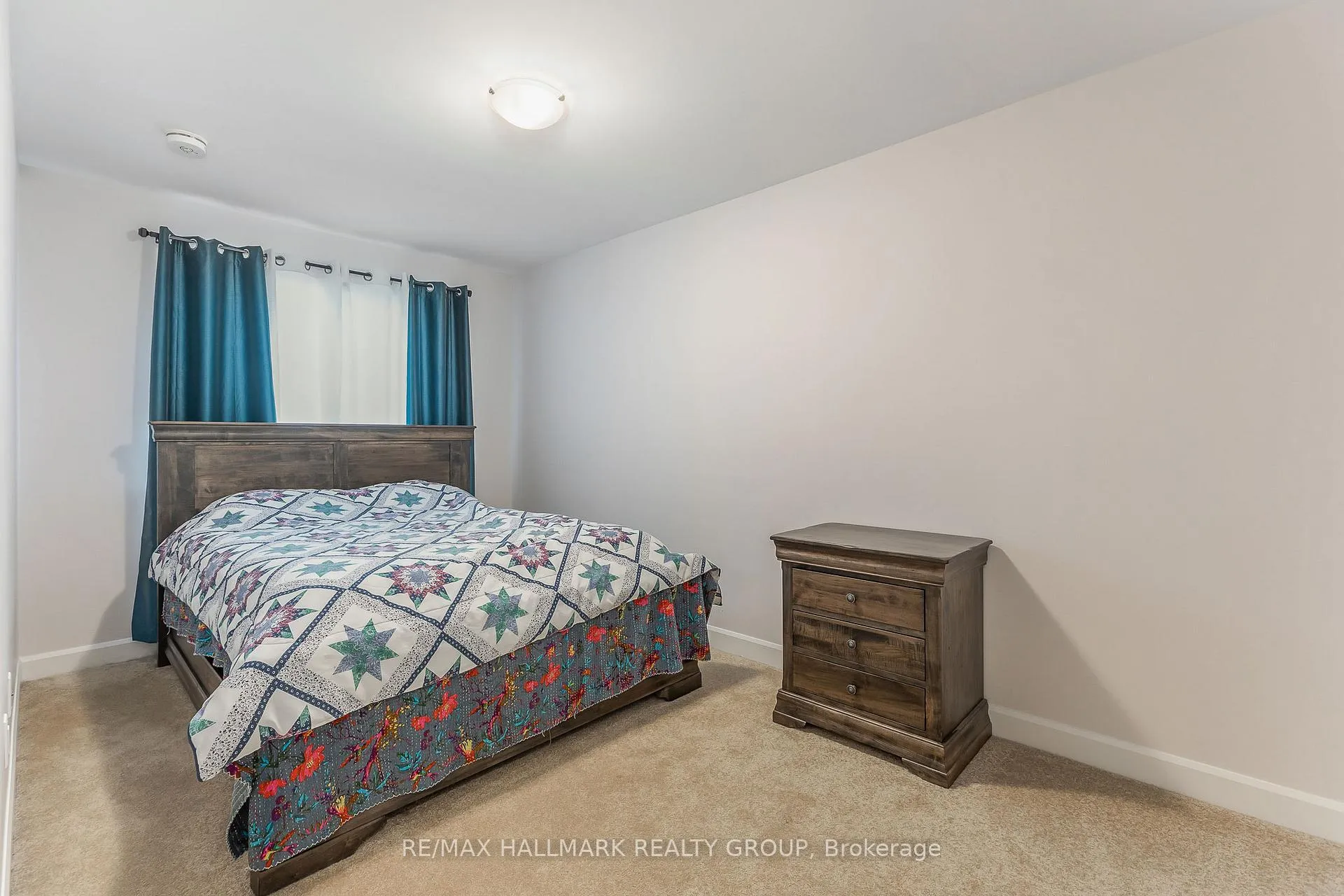 Photo 19 of 90 Vimy Ridge Crescent, Arnprior — HOMEH