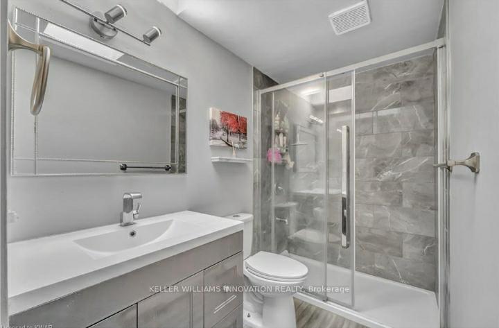 Photo 15 of Unit Unit B, 533 Rosemeadow Crescent, Waterloo — HOMEH