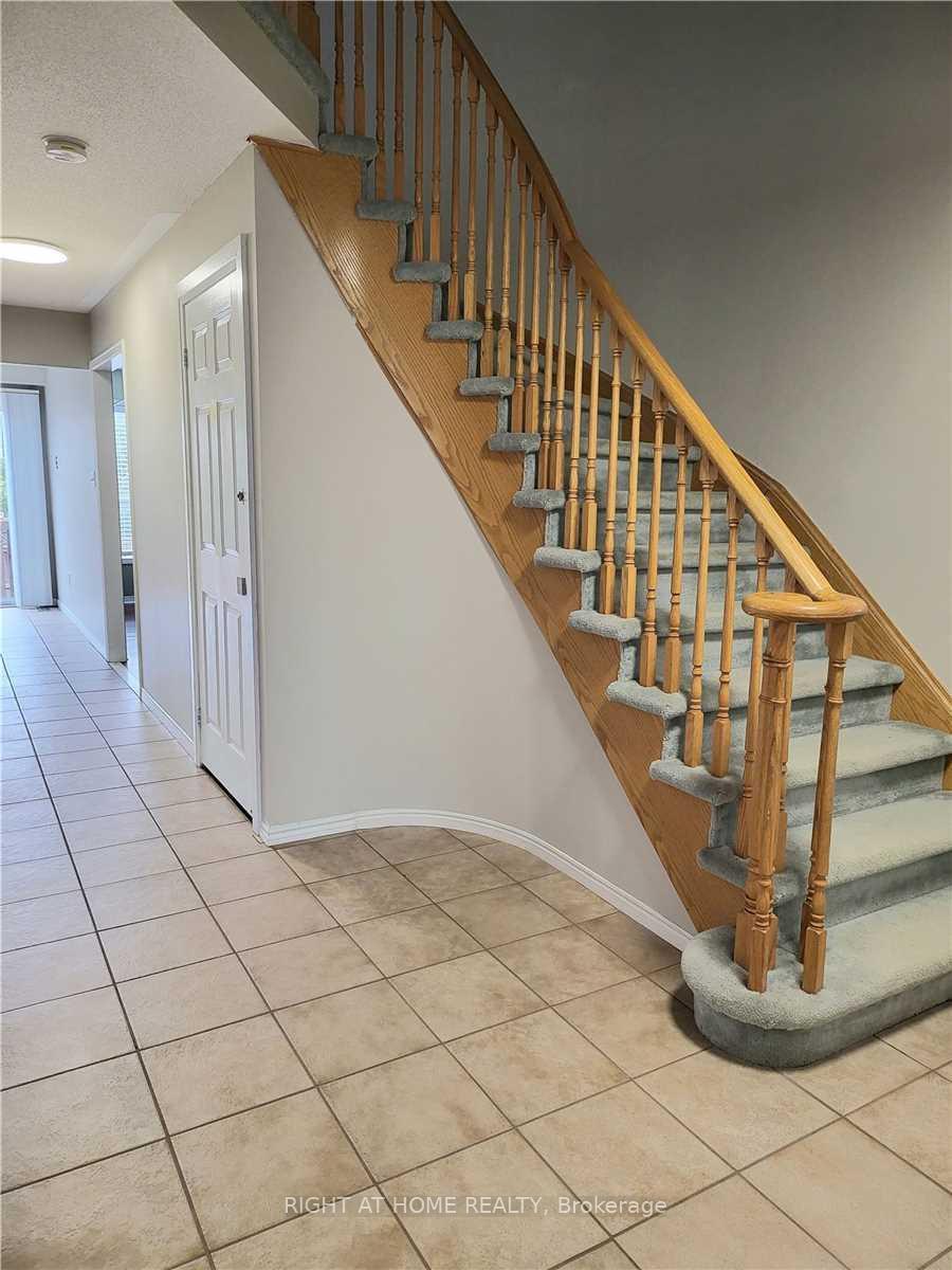 Photo 22 of Unit Upper Level, 115 Bonny Meadows Drive, Aurora, Aurora Highlands — HOMEH