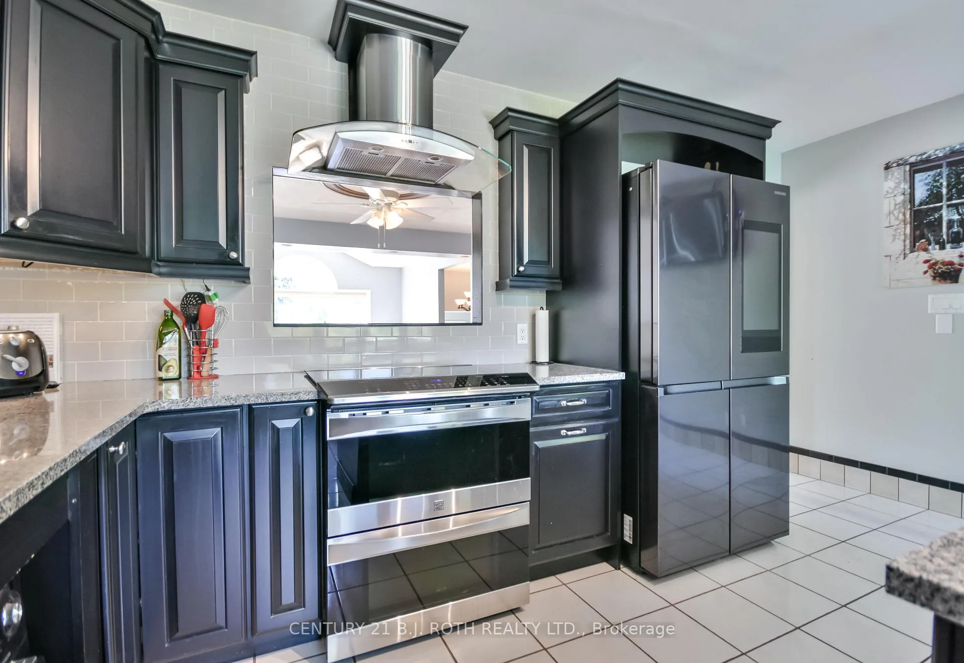 Photo 16 of 55 Bloxham Place, Barrie, Bayshore — HOMEH