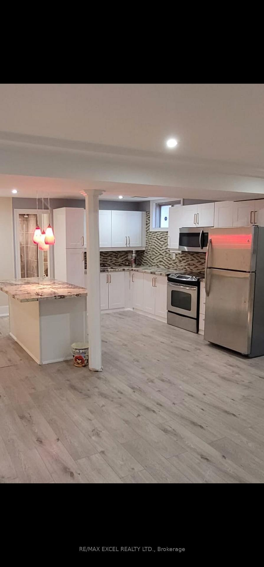 Photo 4 of 95 Lady Karen Crescent Basement, Vaughan, Patterson — HOMEH
