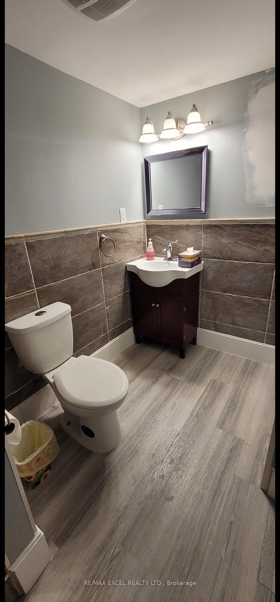 Photo 11 of 95 Lady Karen Crescent Basement, Vaughan, Patterson — HOMEH