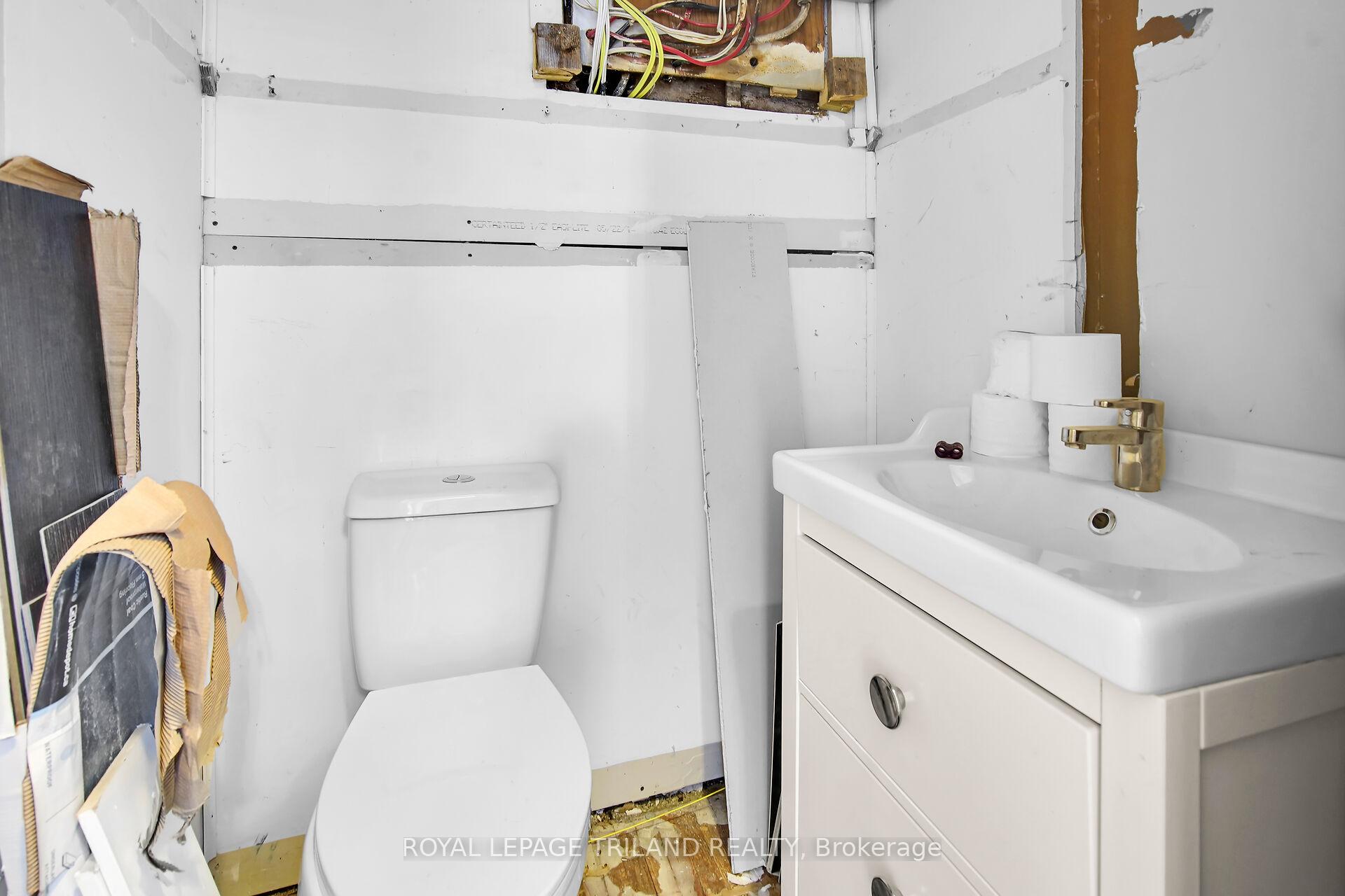 Photo 17 of 154 John Street, West Elgin, West Lorne — HOMEH