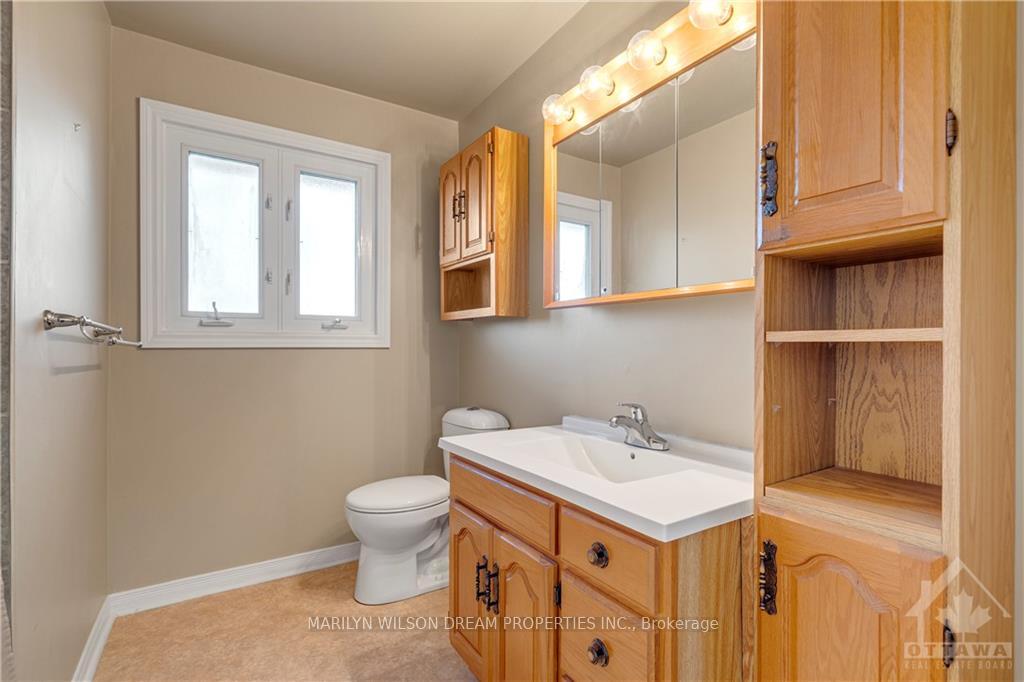 Photo 17 of 17 Domus Crescent, Ottawa, Lynwood Village — HOMEH