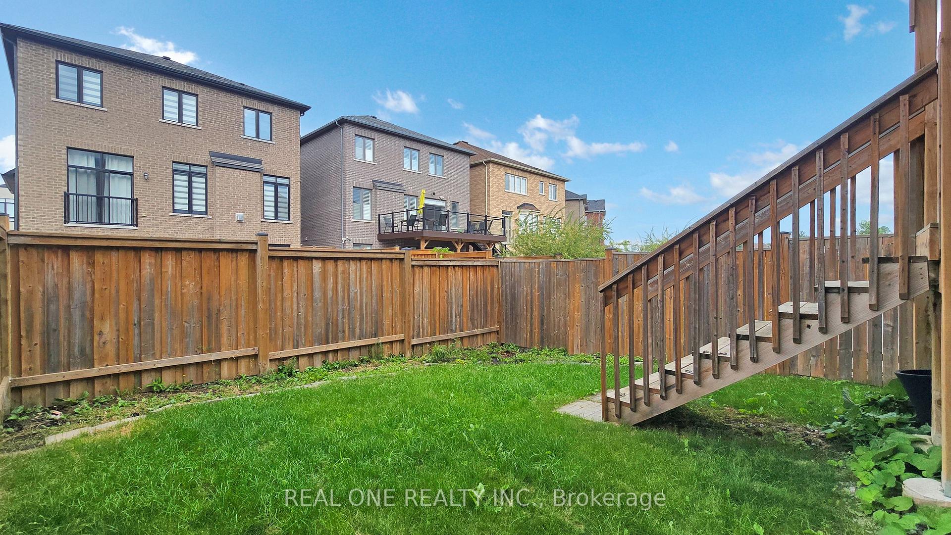 Photo 46 of 193 Cranbrook Crescent, Vaughan, Kleinburg — HOMEH