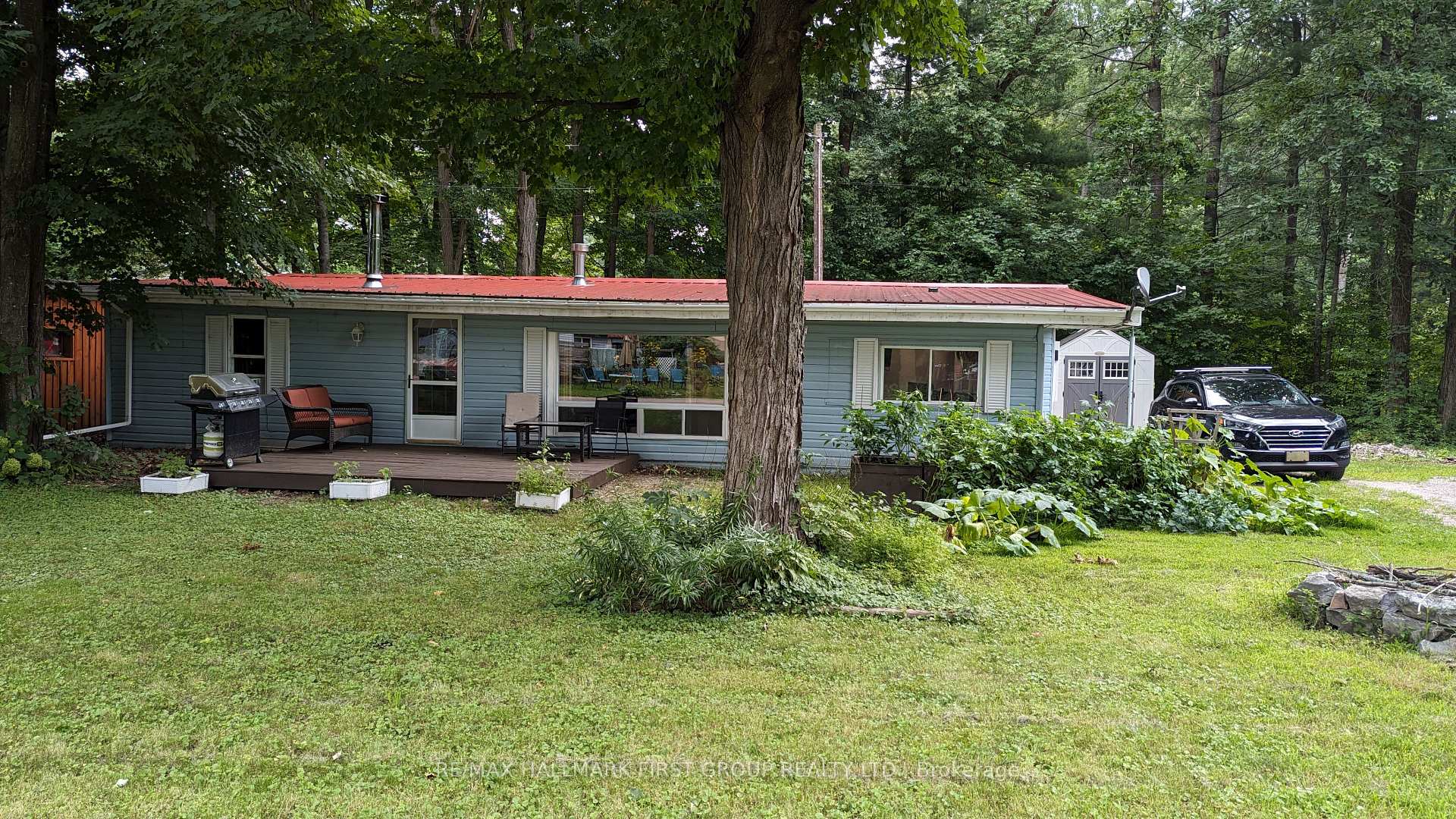 Front of 24 Oakley Lane