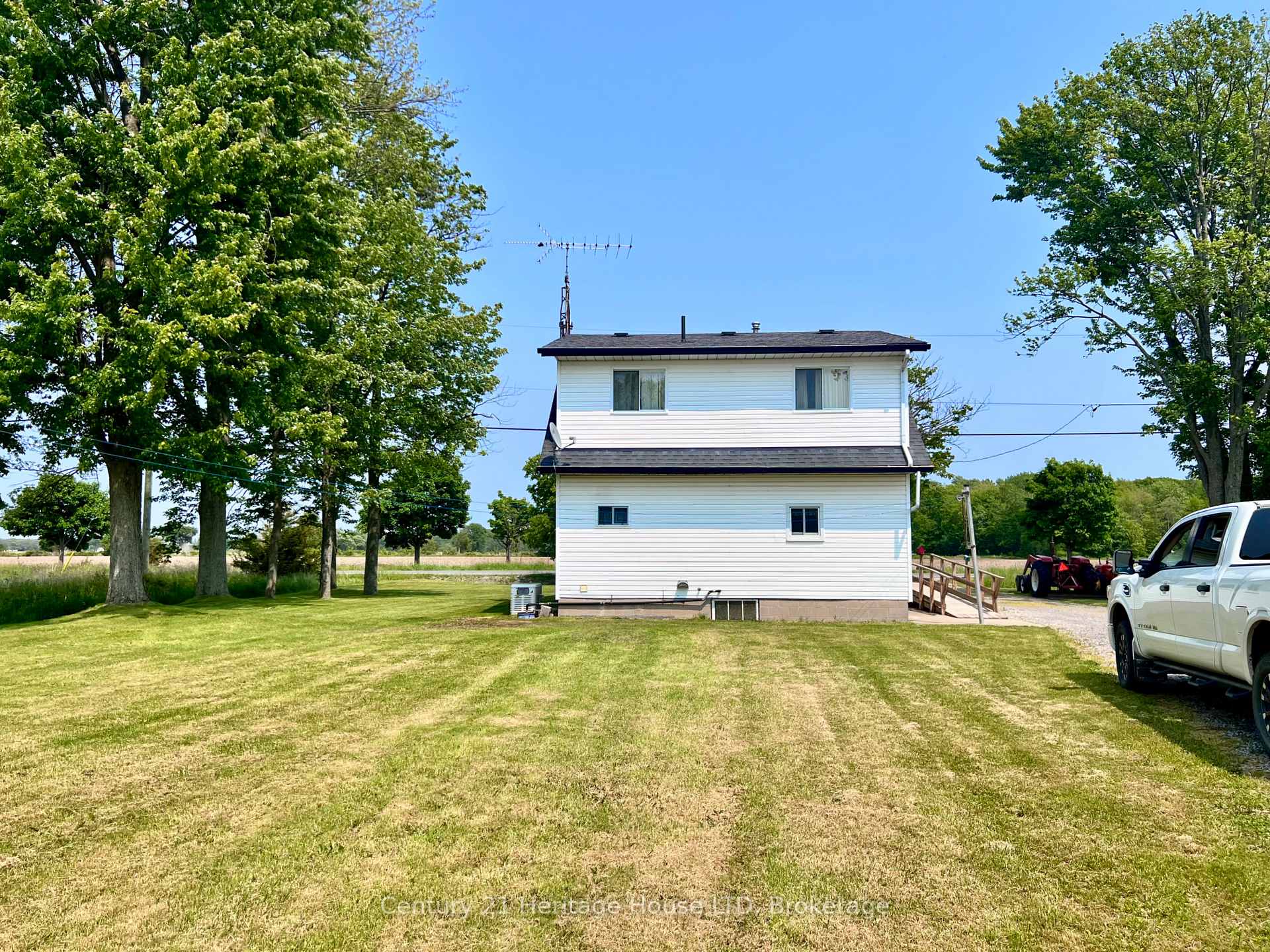 Photo 26 of 42060 highway 3, Wainfleet, Marshville/Winger — HOMEH