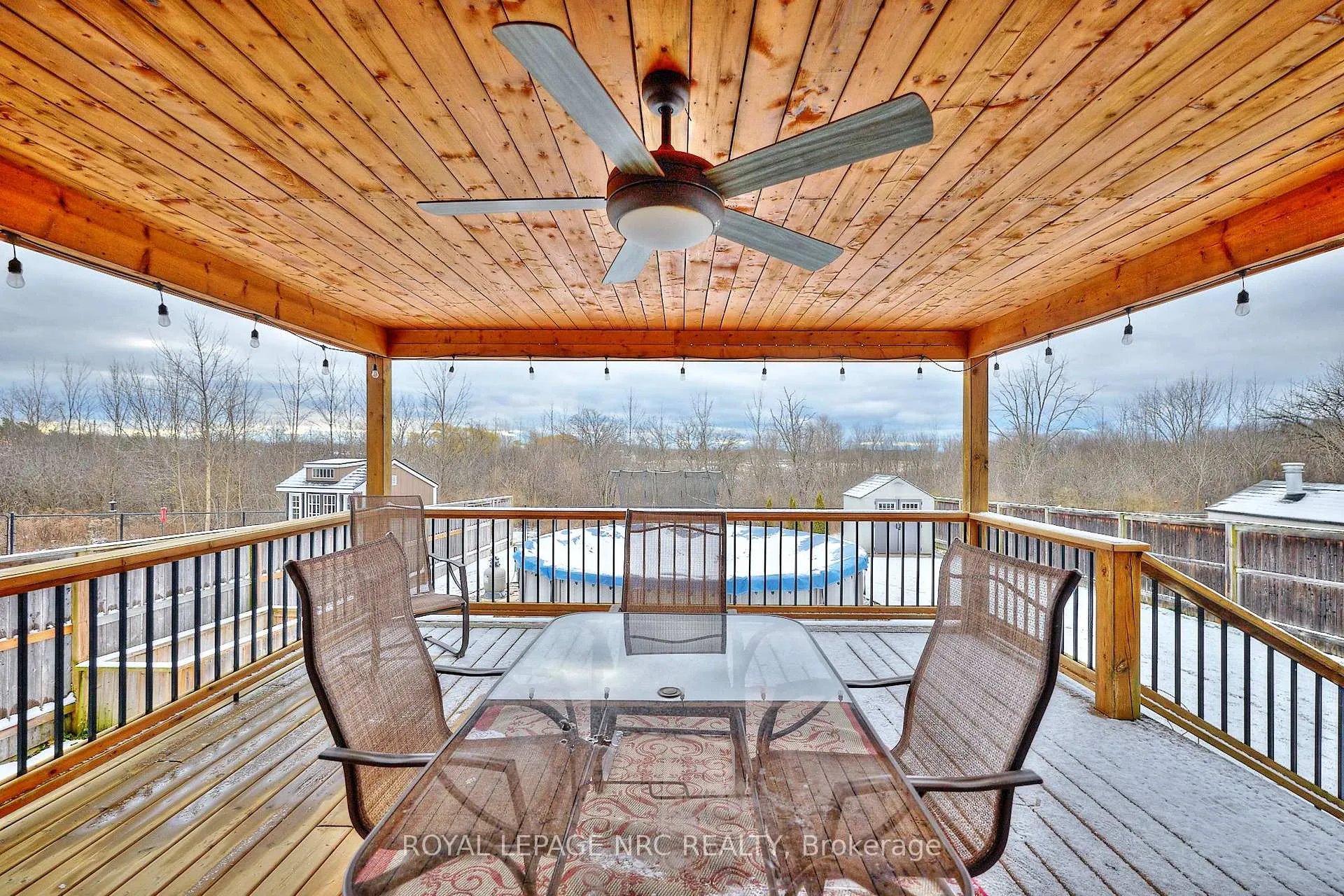 Photo 3 of 117 Creekside Drive, Welland, Coyle Creek — HOMEH