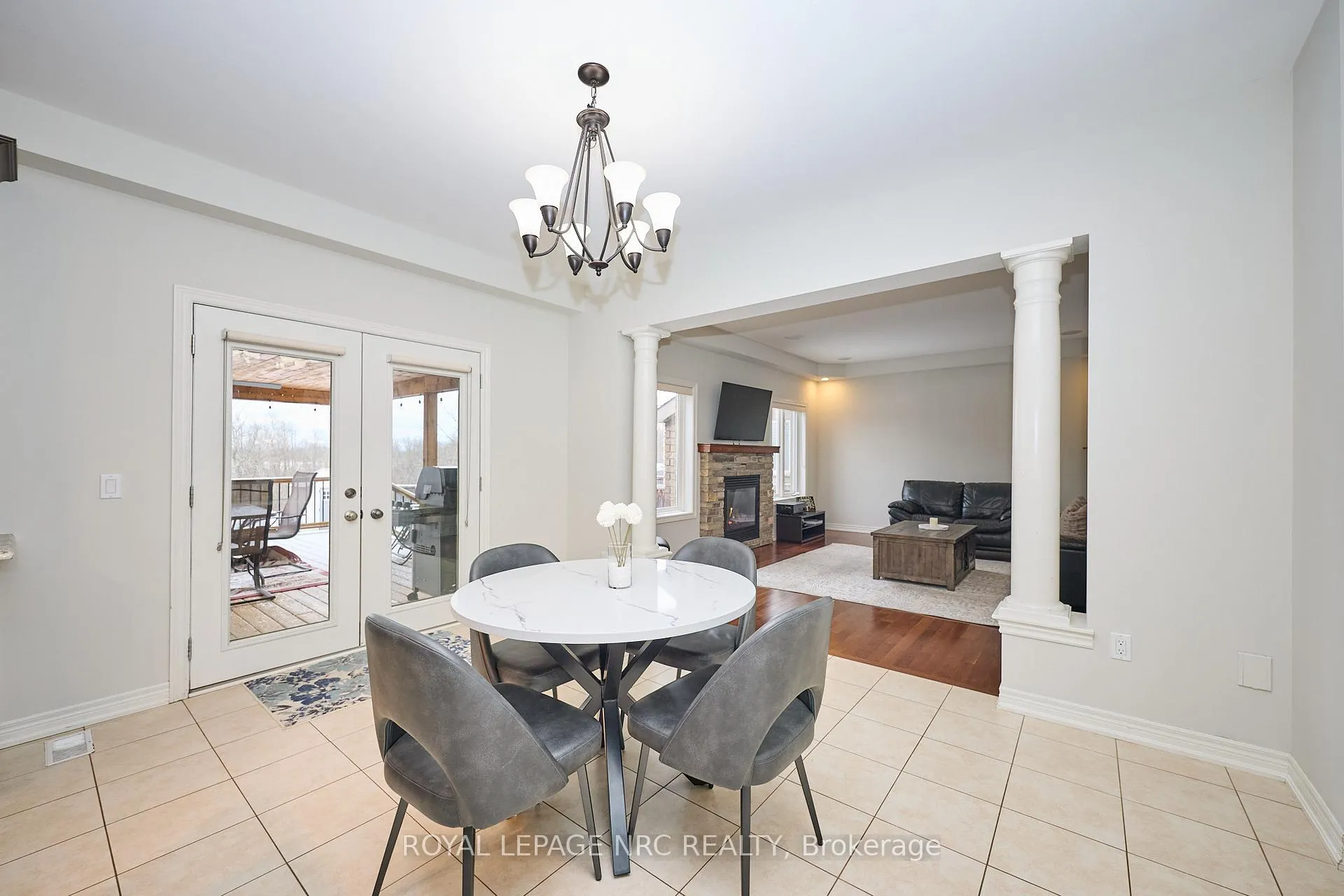 Photo 18 of 117 Creekside Drive, Welland, Coyle Creek — HOMEH