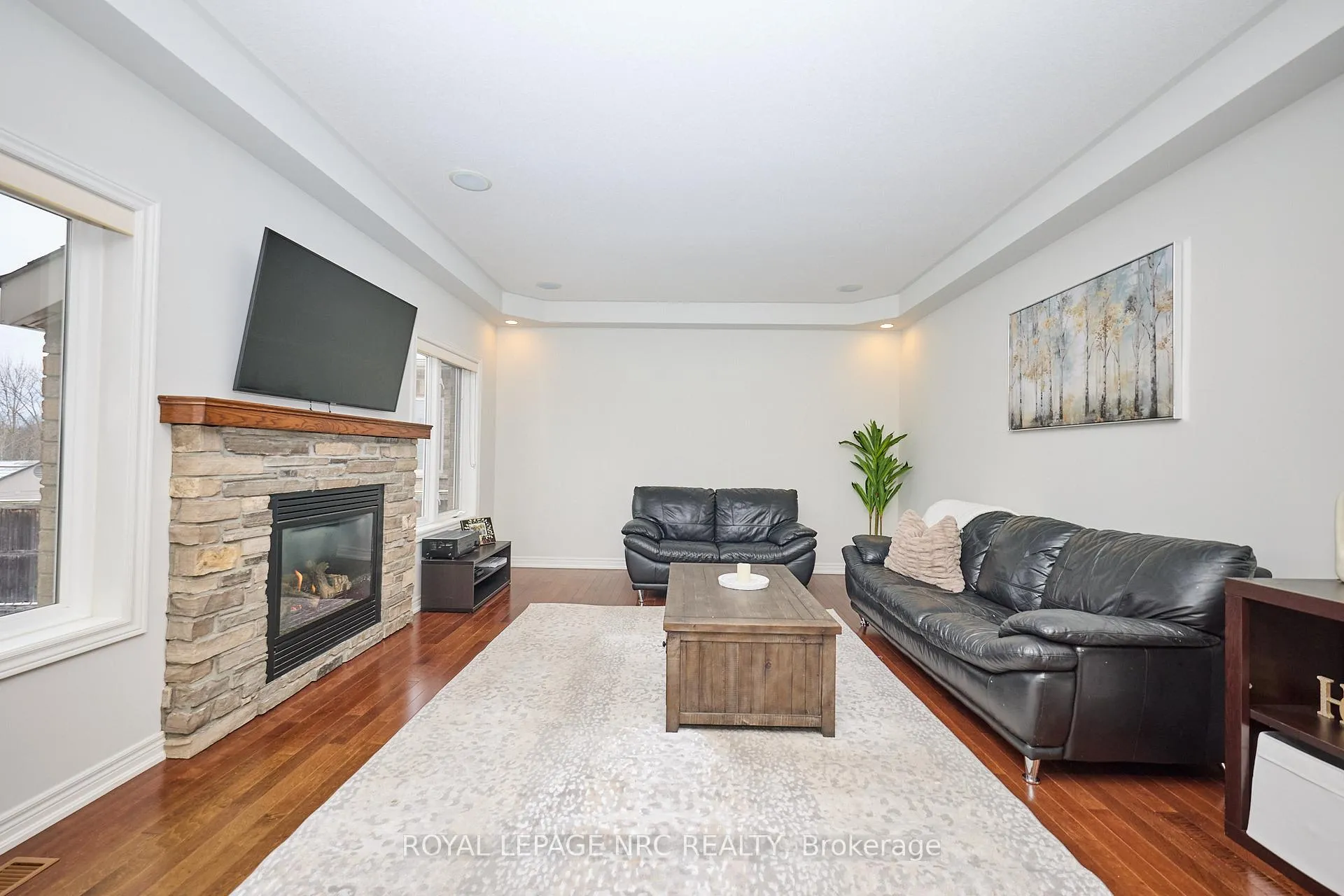 Photo 20 of 117 Creekside Drive, Welland, Coyle Creek — HOMEH