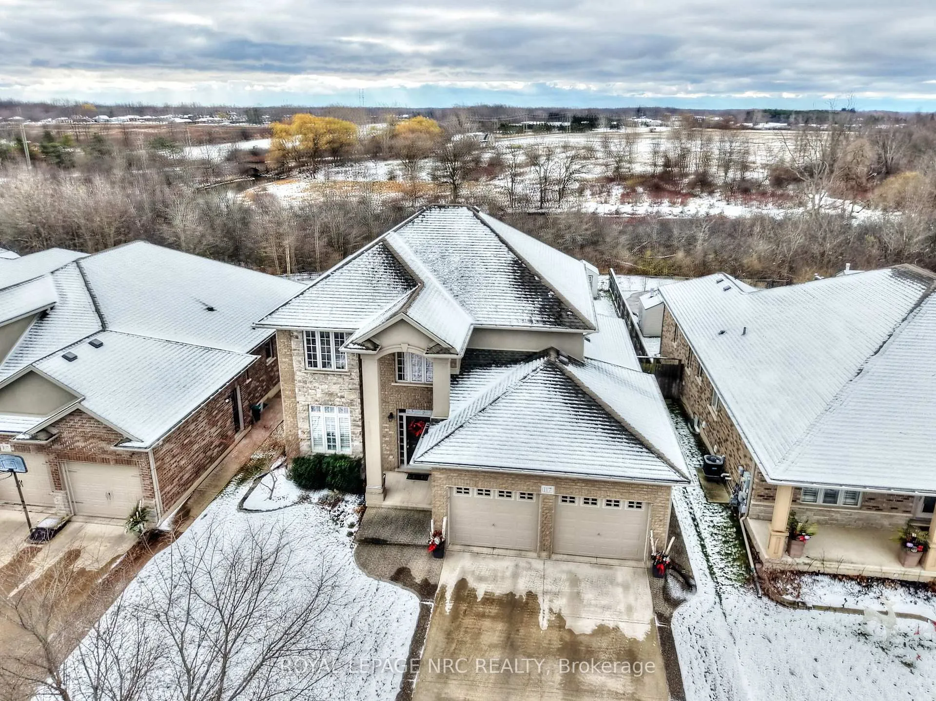 Photo 43 of 117 Creekside Drive, Welland, Coyle Creek — HOMEH