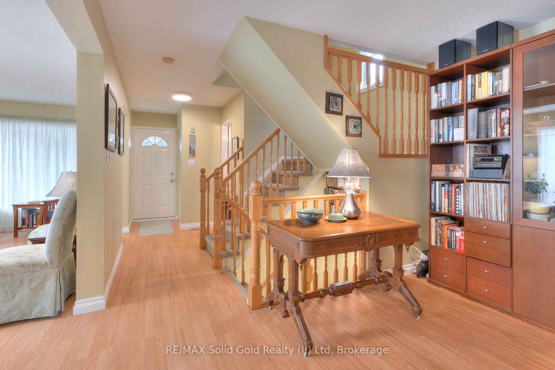 Photo 8 of 182 Auburn Drive, Waterloo — HOMEH