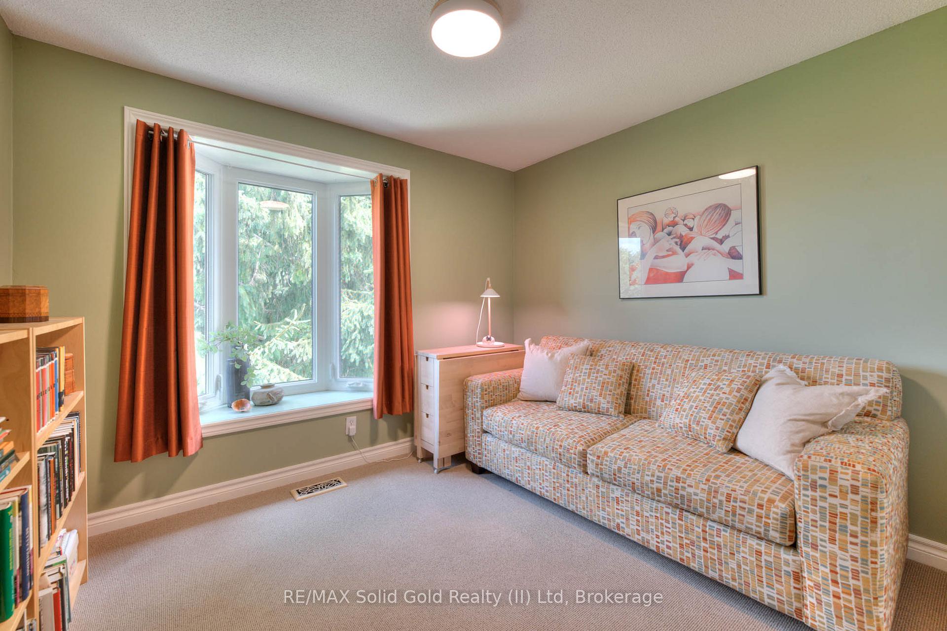 Photo 26 of 182 Auburn Drive, Waterloo — HOMEH