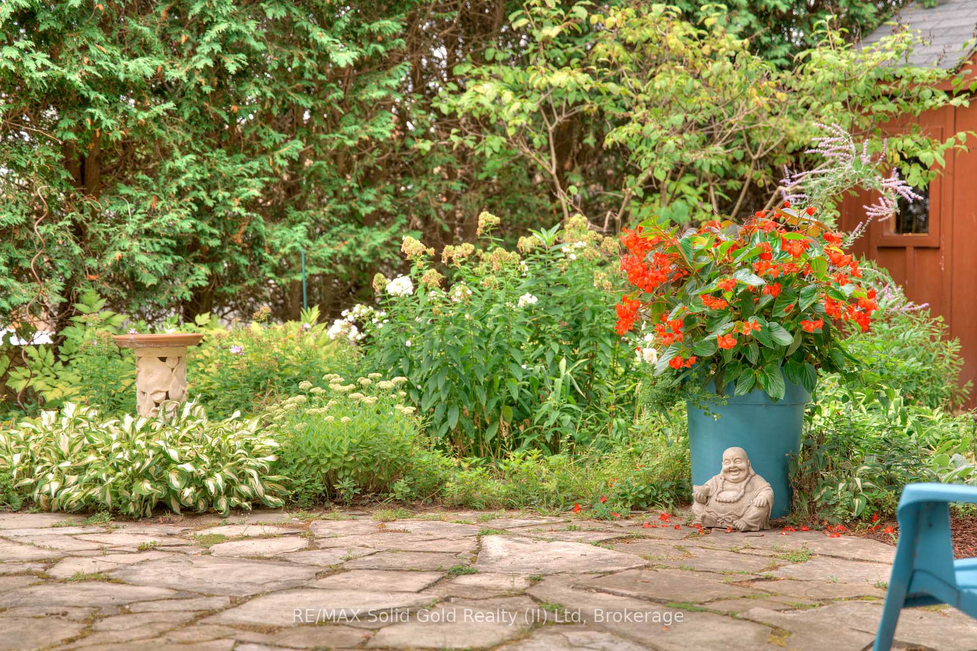Photo 43 of 182 Auburn Drive, Waterloo — HOMEH