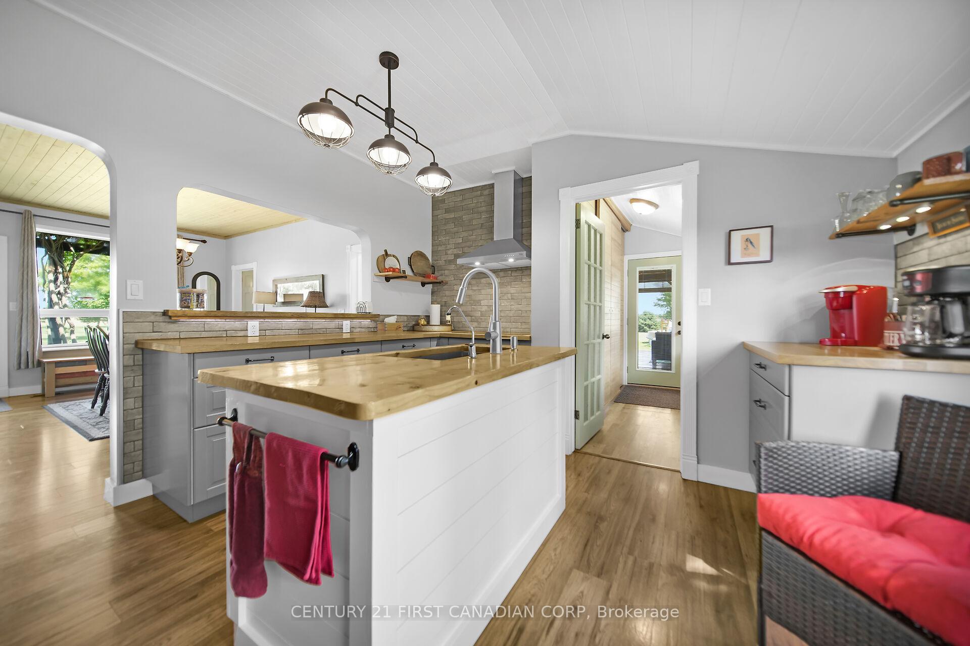 Photo 13 of 24631 Stalker Line, West Elgin, Rural West Elgin — HOMEH