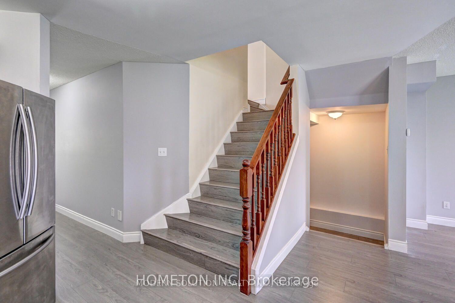 Photo 13 of 717 Paris Boulevard, Waterloo — HOMEH