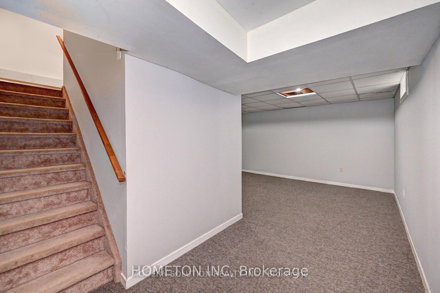 Photo 24 of 717 Paris Boulevard, Waterloo — HOMEH