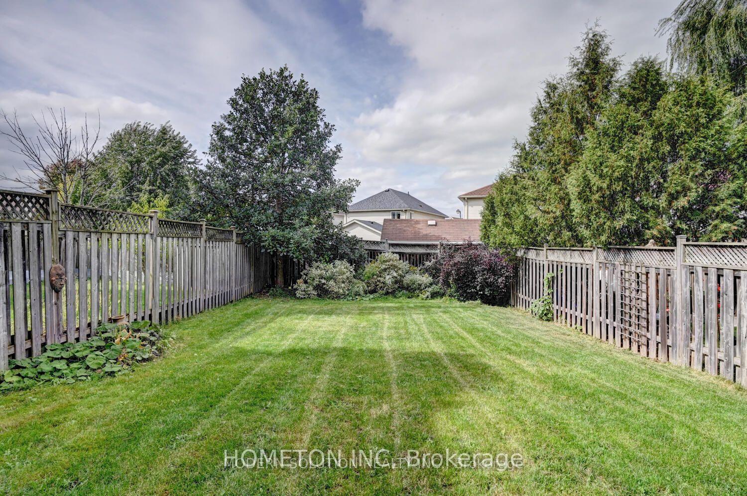 Photo 27 of 717 Paris Boulevard, Waterloo — HOMEH