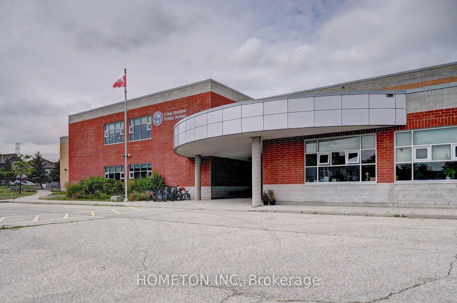 Photo 28 of 717 Paris Boulevard, Waterloo — HOMEH
