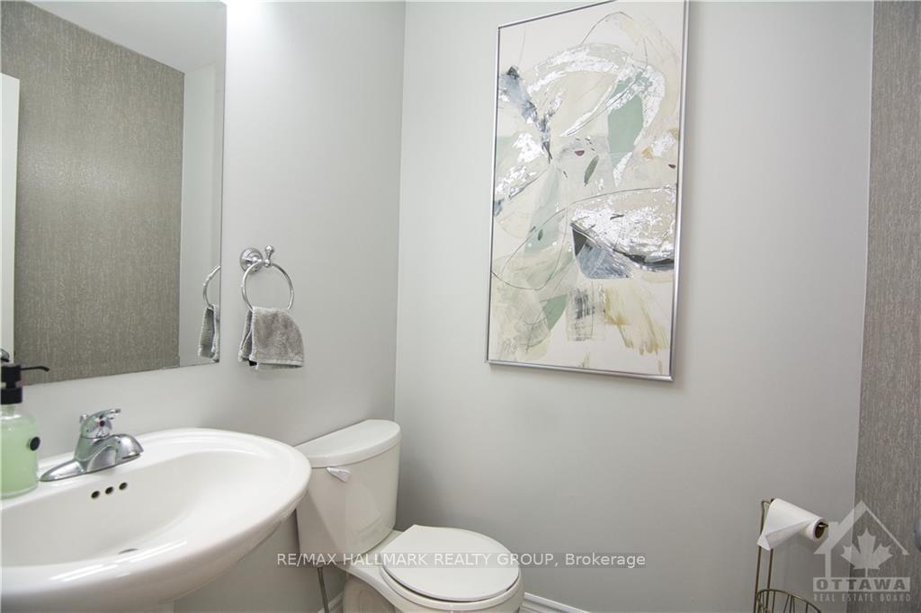 Photo 10 of 128 Manorwood Crescent, Ottawa, Blossom Park/Kemp Park/Findlay Creek — HOMEH