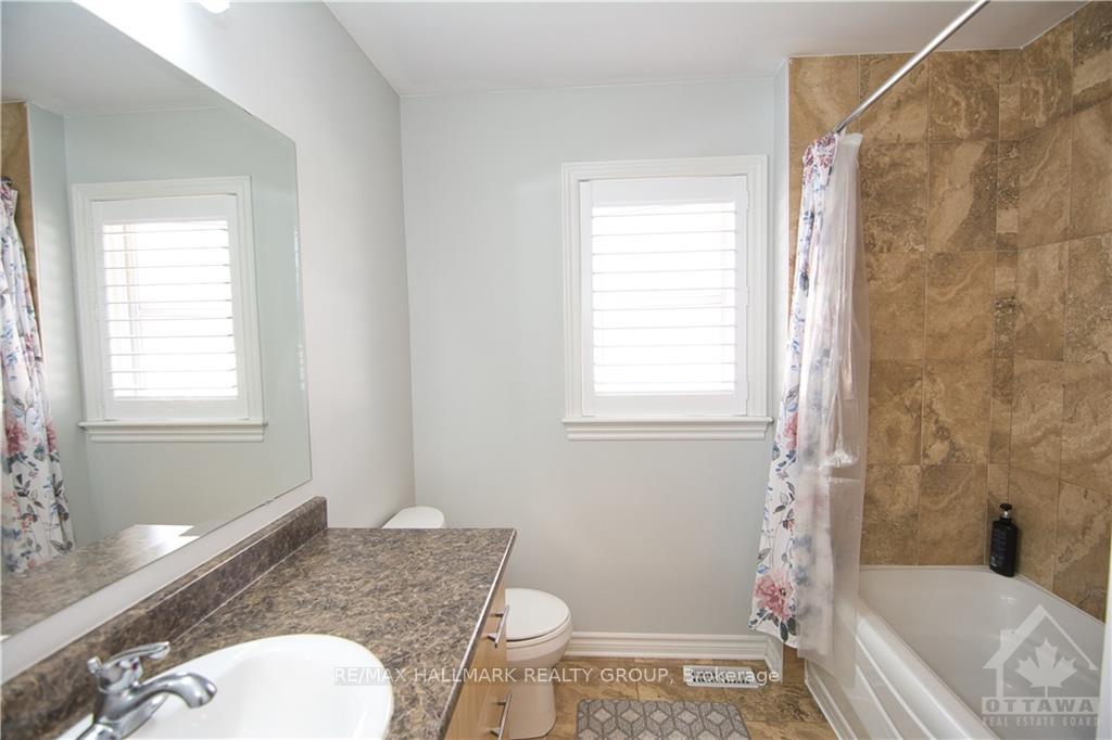 Photo 22 of 128 Manorwood Crescent, Ottawa, Blossom Park/Kemp Park/Findlay Creek — HOMEH