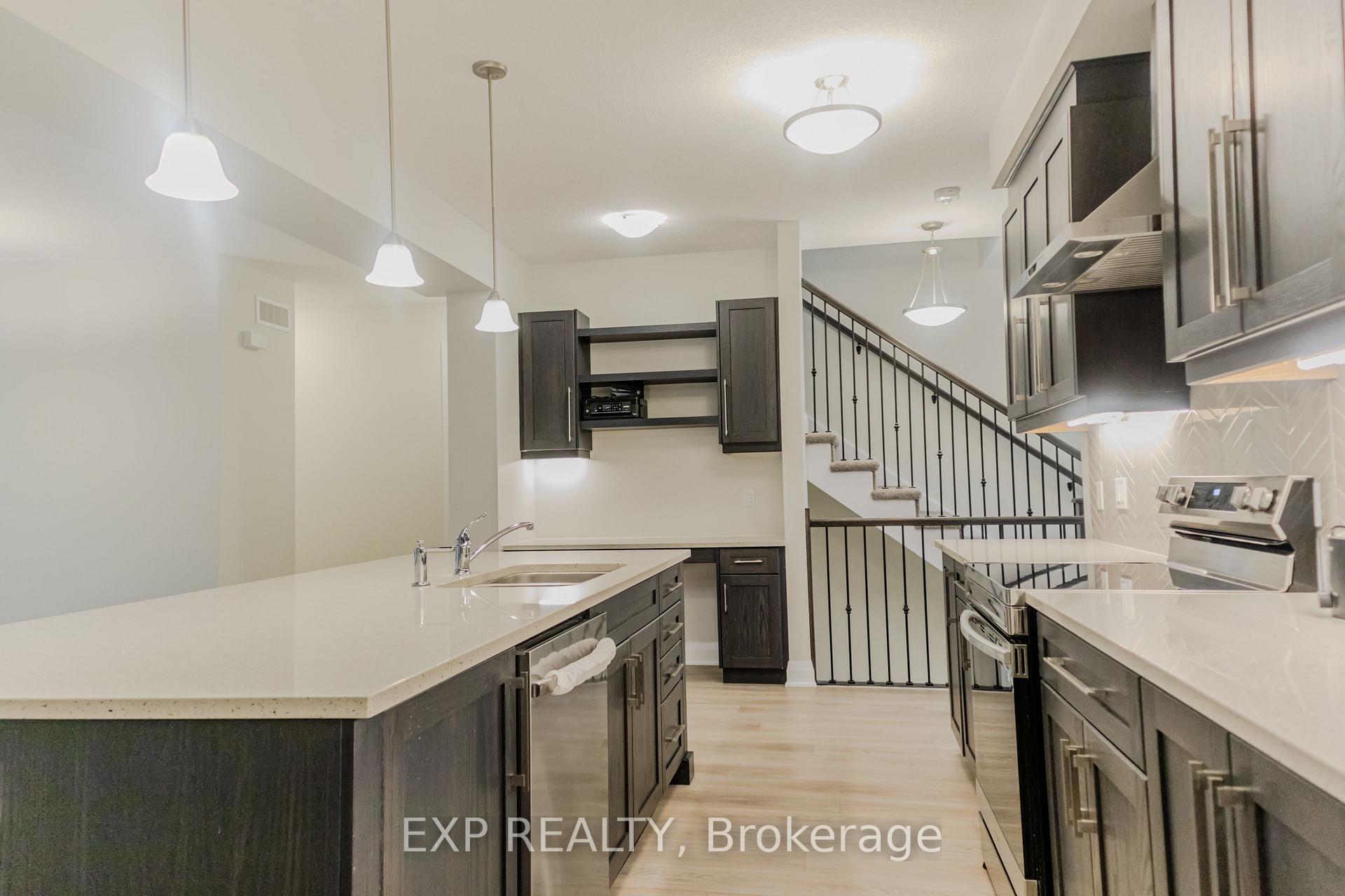 Photo 7 of 241 Raspberry Place, Waterloo — HOMEH