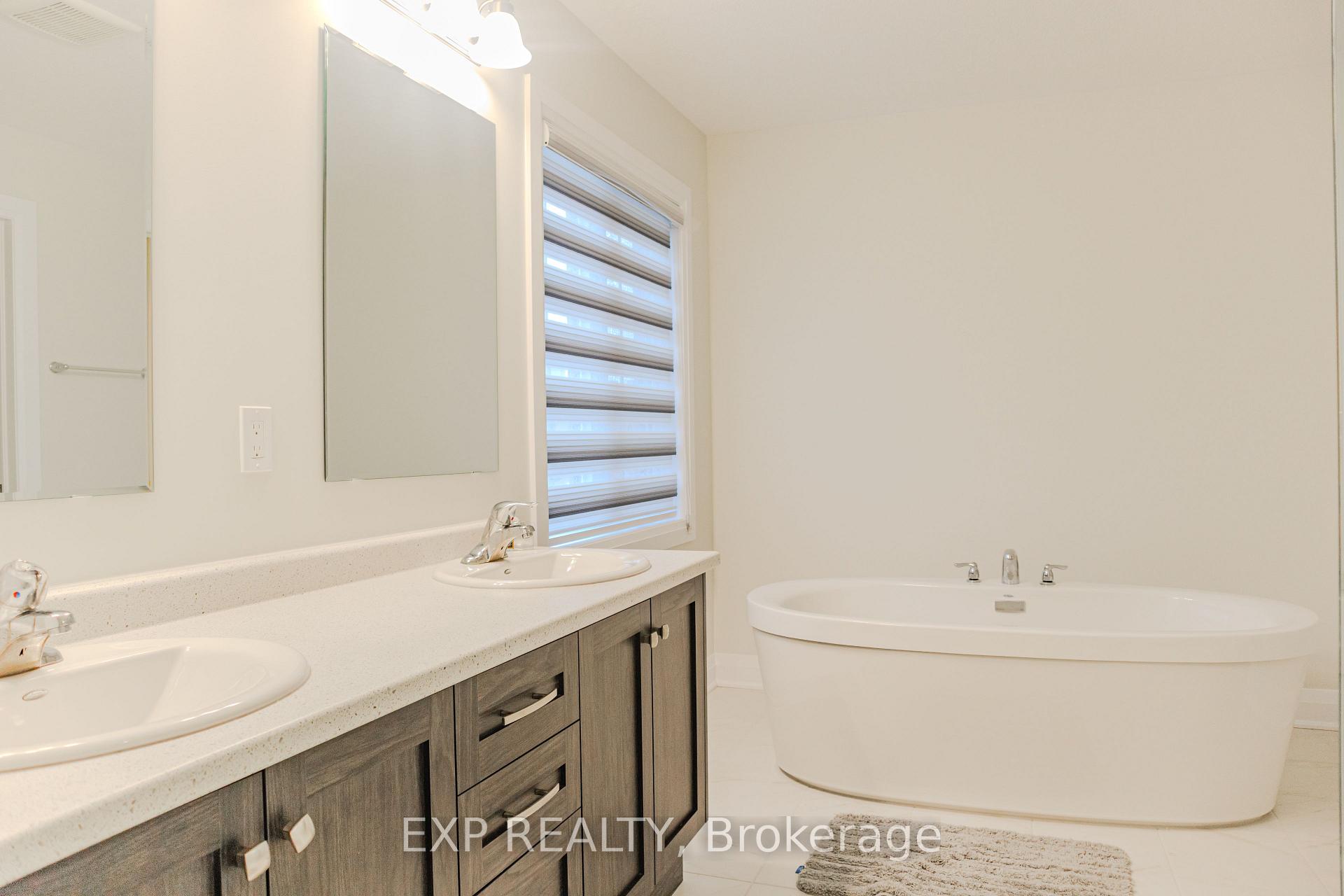 Photo 15 of 241 Raspberry Place, Waterloo — HOMEH