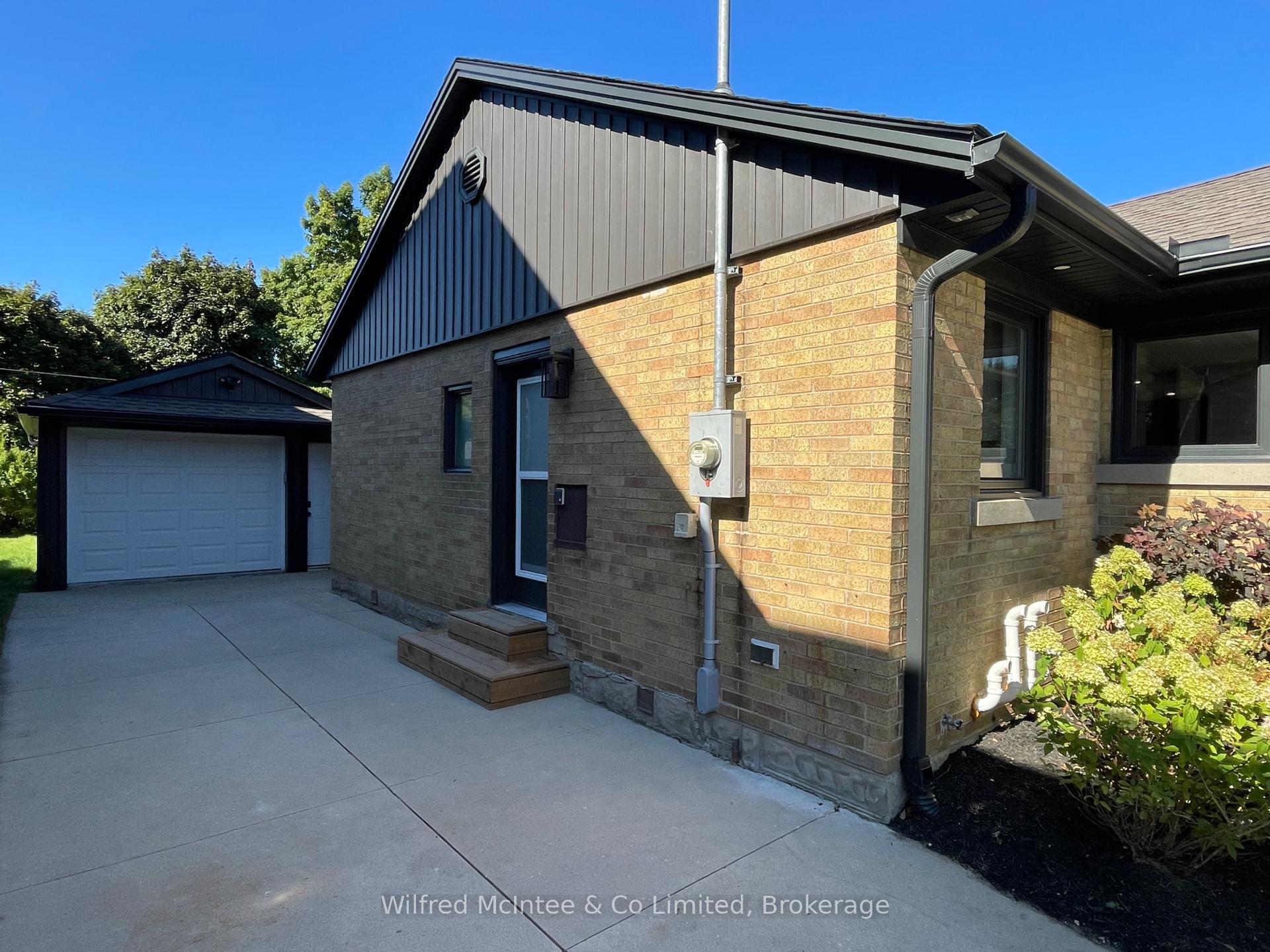 Photo 4 of 166 Cornwall Street, Waterloo — HOMEH
