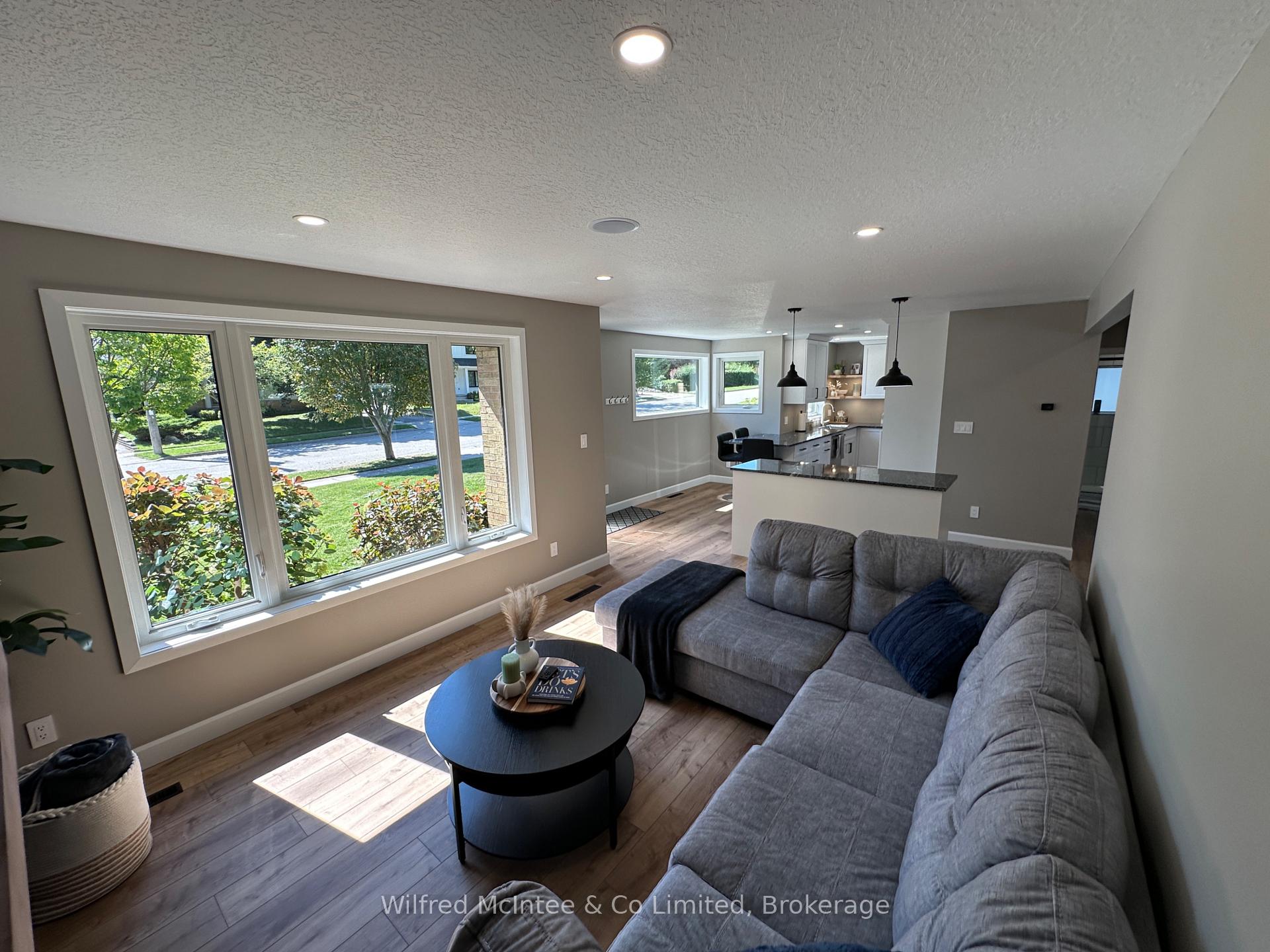 Photo 14 of 166 Cornwall Street, Waterloo — HOMEH