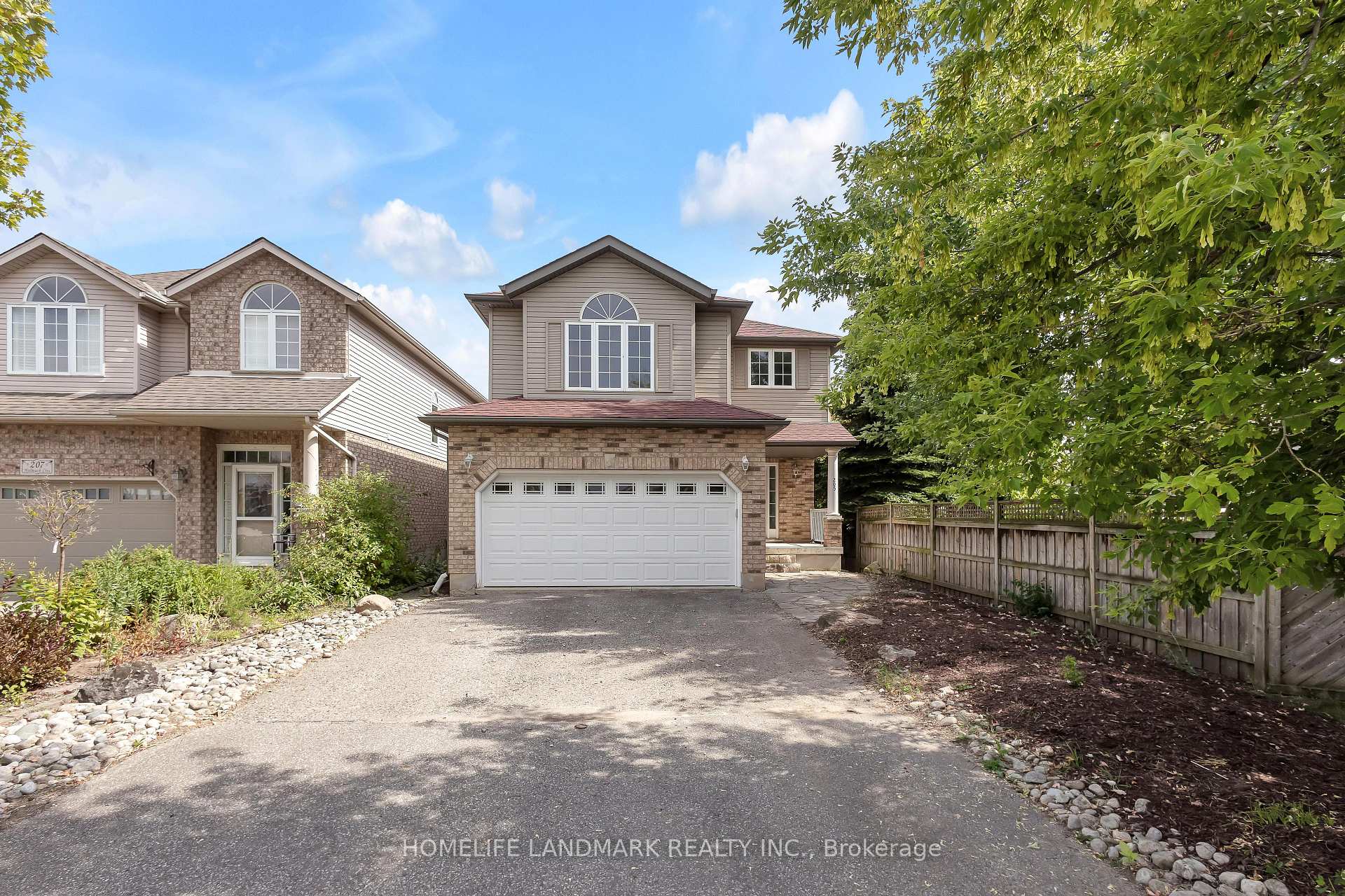 Photo 2 of 205 Holbeach Crescent, Waterloo, Colonial Acres — HOMEH