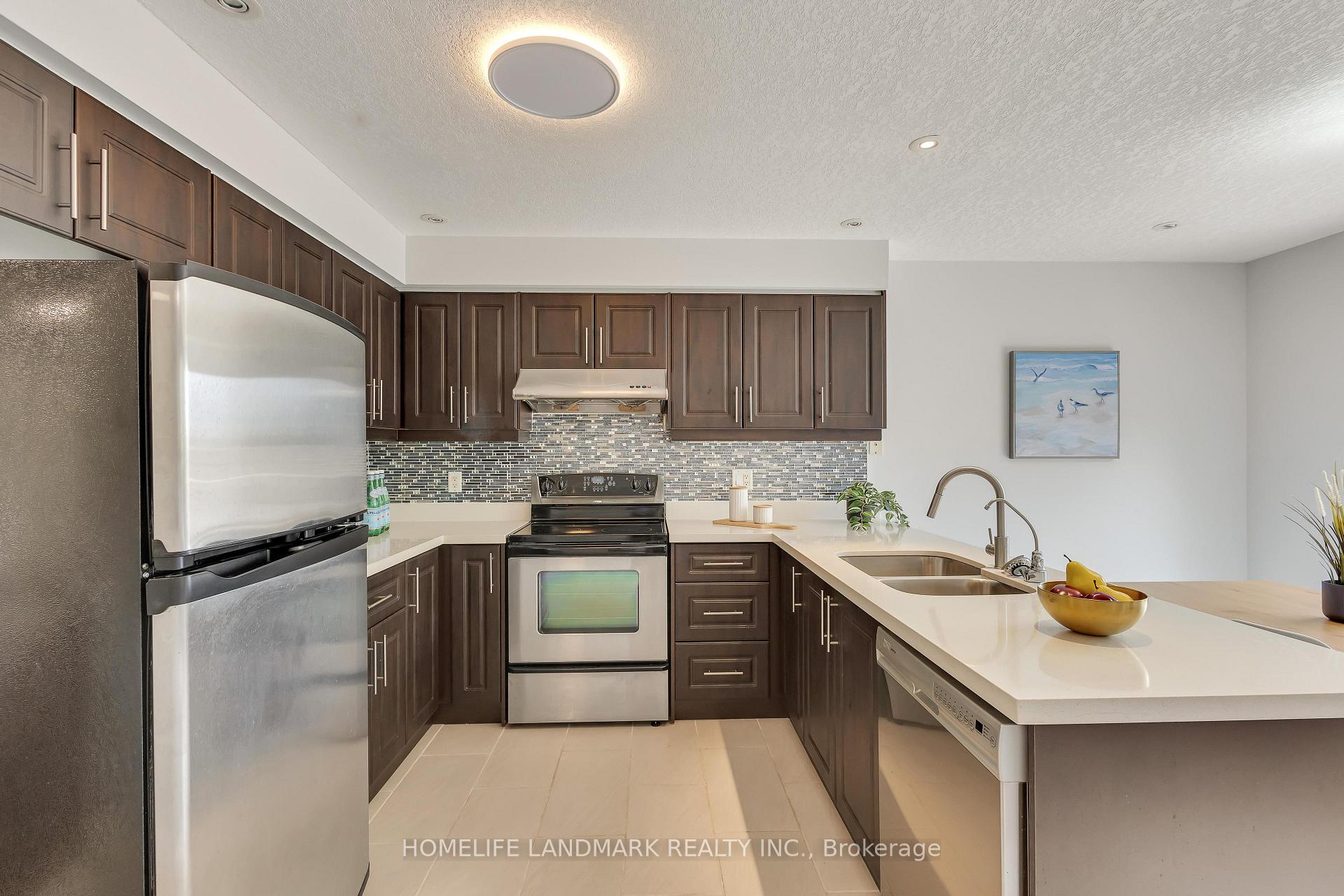 Photo 12 of 205 Holbeach Crescent, Waterloo, Colonial Acres — HOMEH